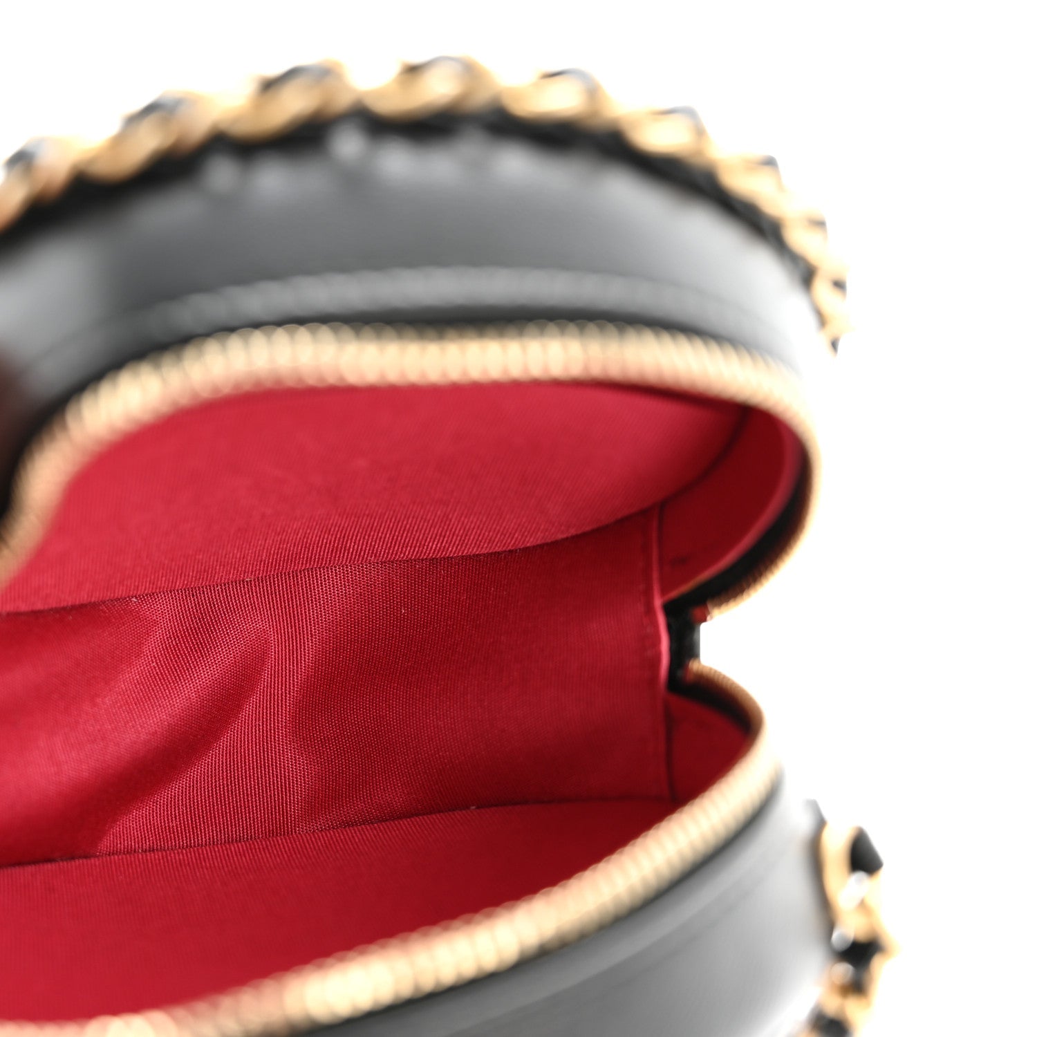 Chanel Lambskin Quilted Chain Around CC Round Clutch With Chain Black