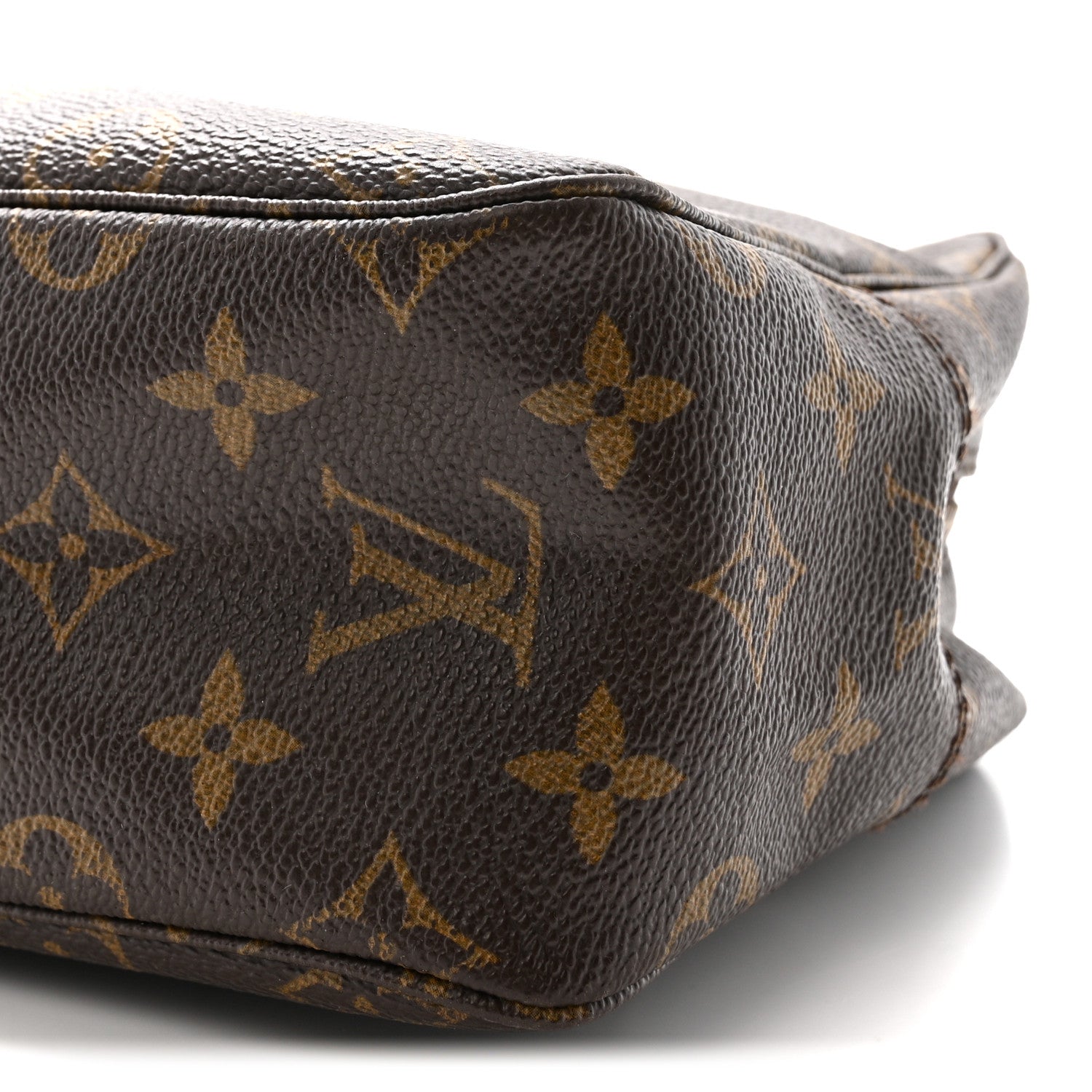 Louis Vuitton Monogram Trousse Toilette 28