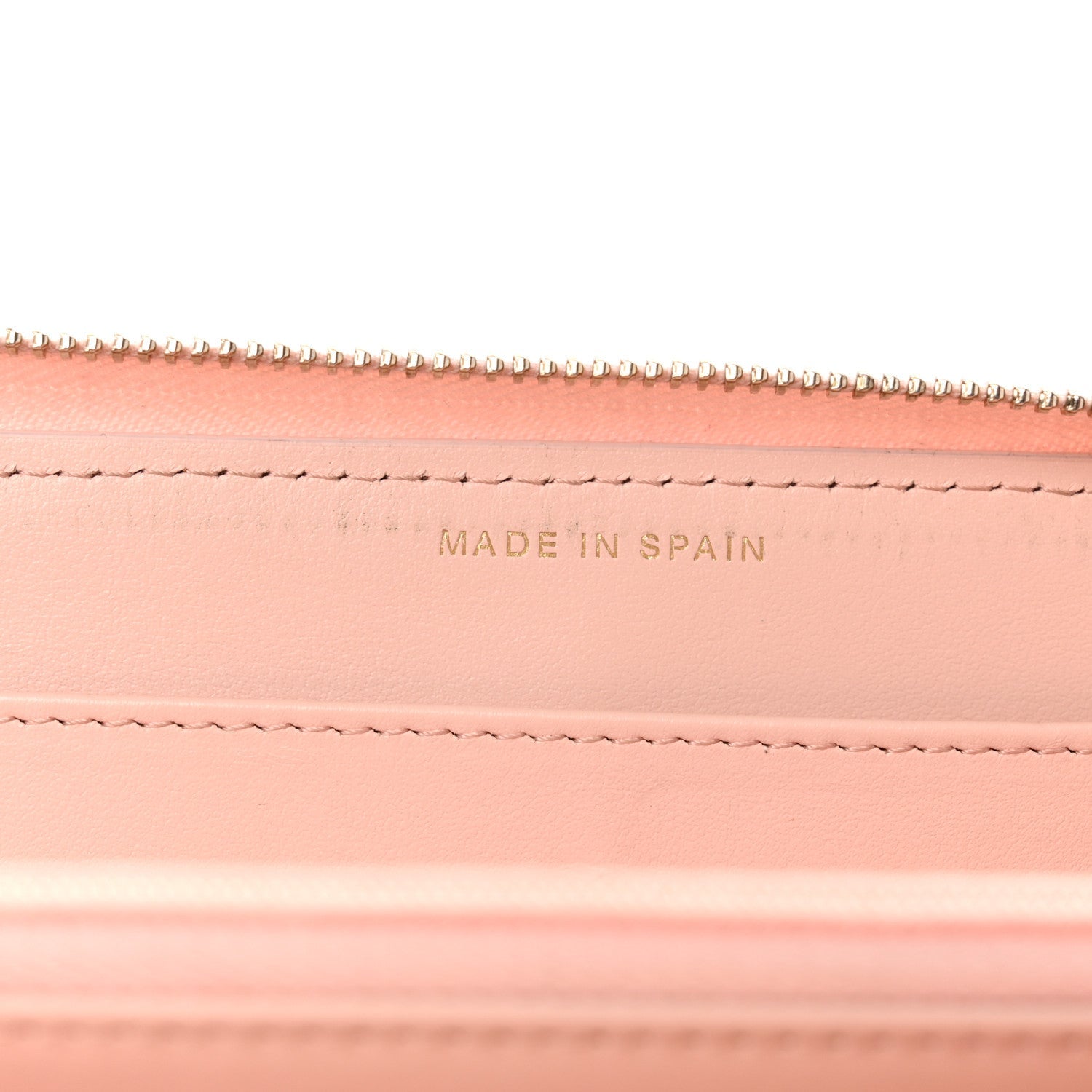 Caviar Quilted Large Gusset Zip Around Wallet Light Pink