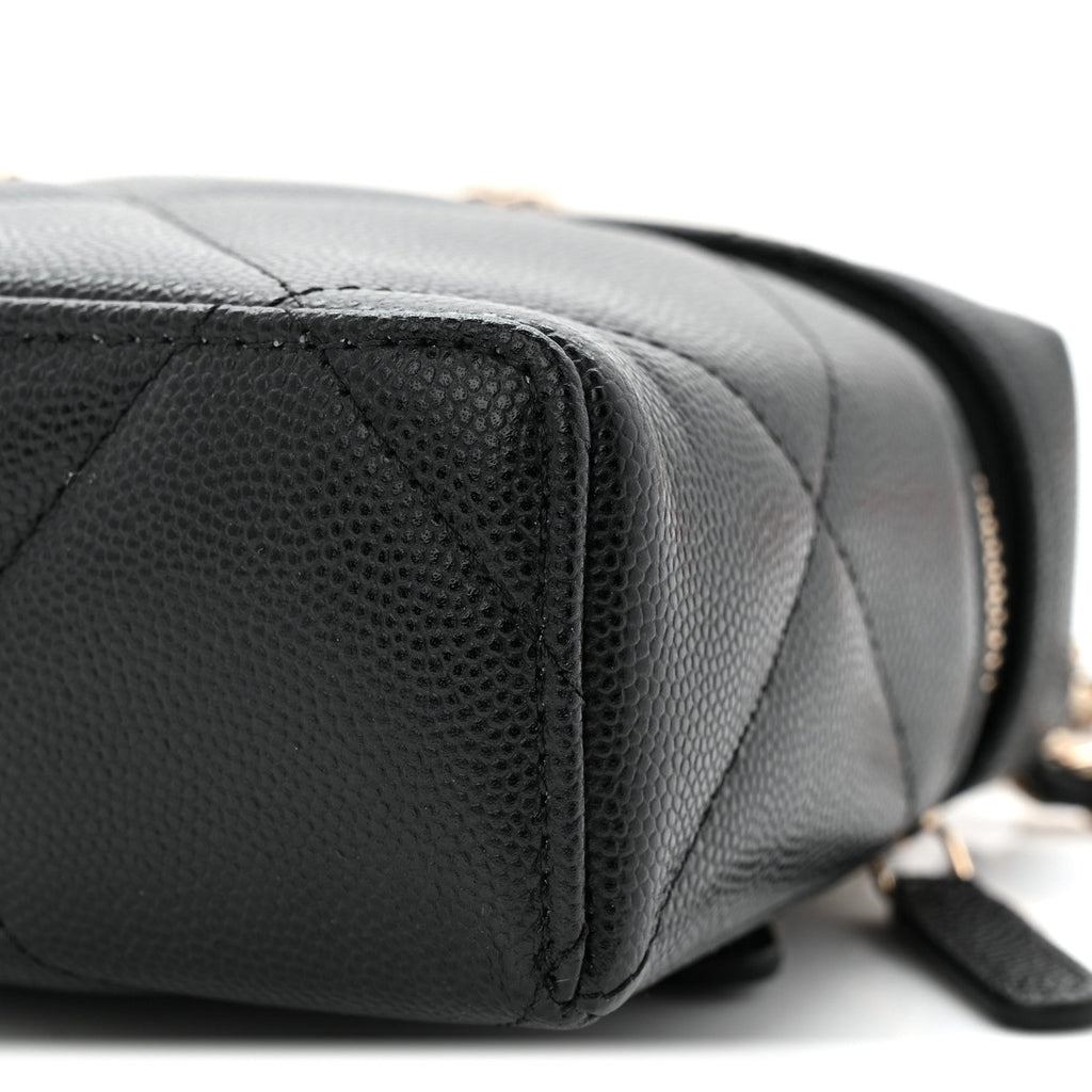 Chanel Caviar Quilted Top Handle Slim Vanity With Chain Black