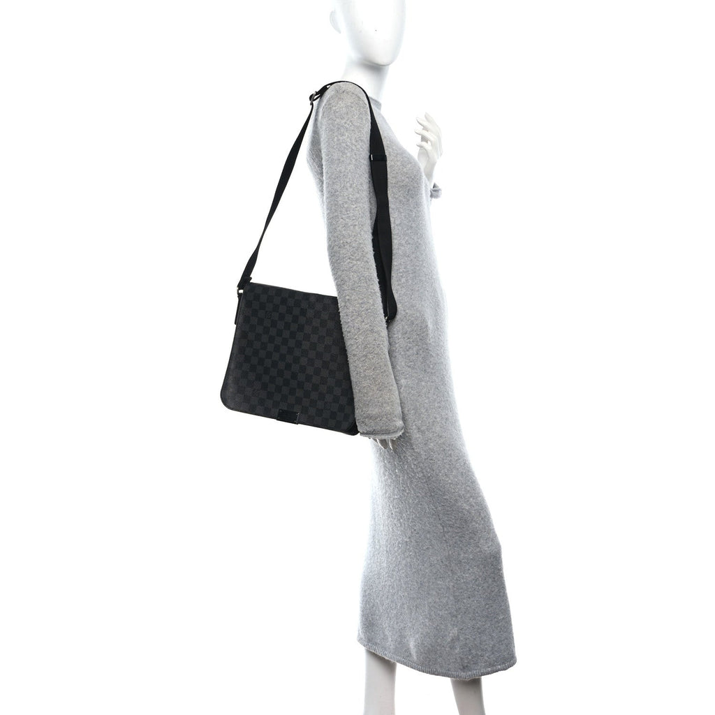 Louis Vuitton Damier Graphite District MM