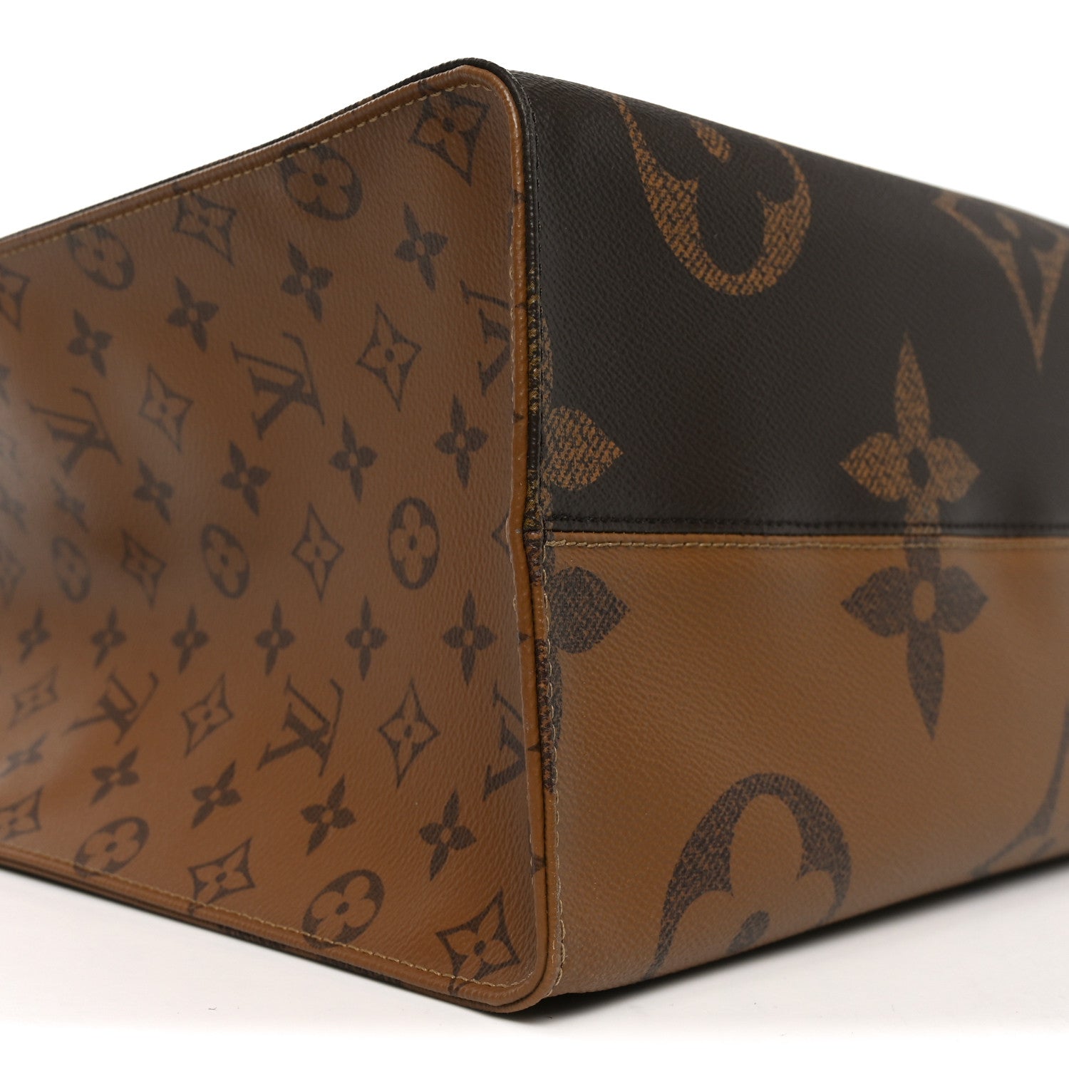 Louis Vuitton Reverse Monogram Giant Onthego GM
