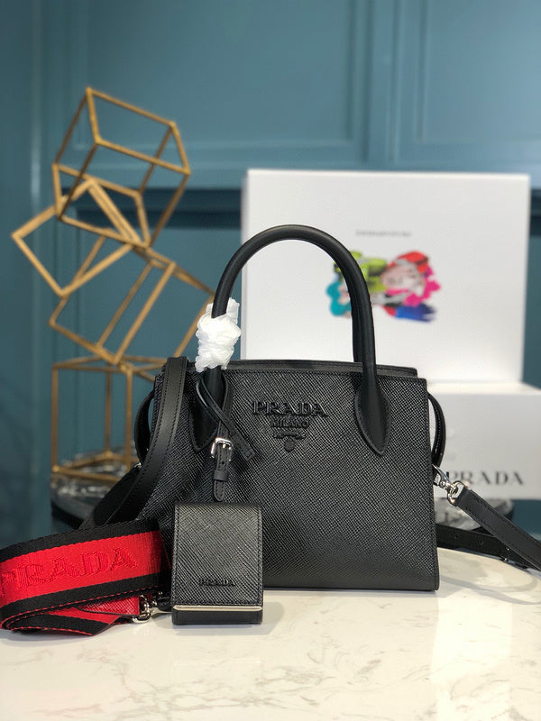 Prada Bags - 2571