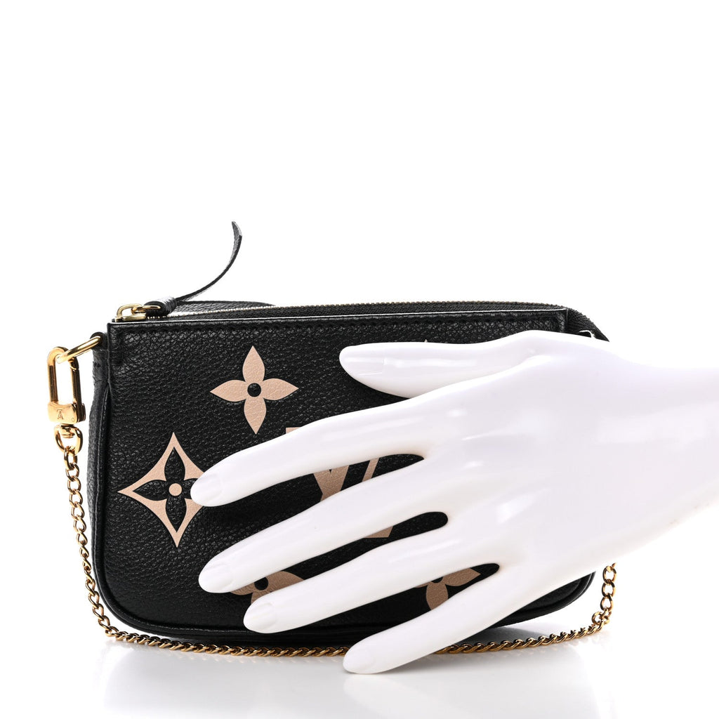 Louis Vuitton Empreinte Monogram Giant Mini Pochette Accessories Black