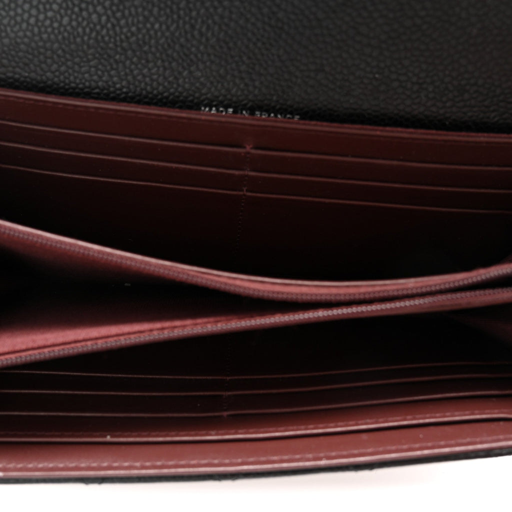 Caviar Quilted Large Gusset Flap Wallet Black