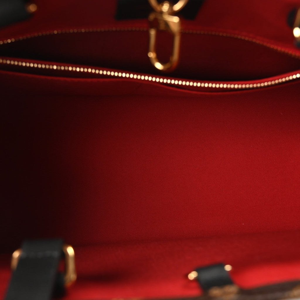 Louis Vuitton Reverse Monogram Giant Onthego MM