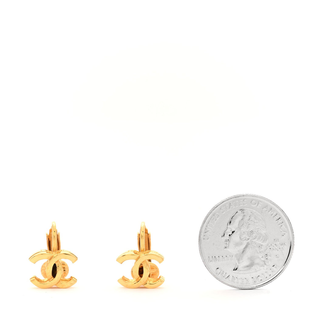 Metal CC Clip On Earrings Gold