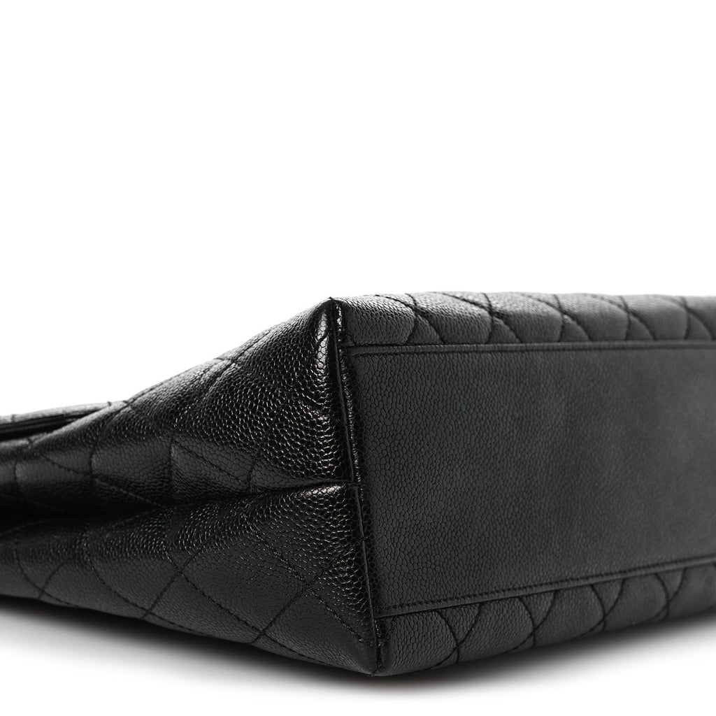 Chanel Caviar Quilted Jumbo Kelly Flap Black
