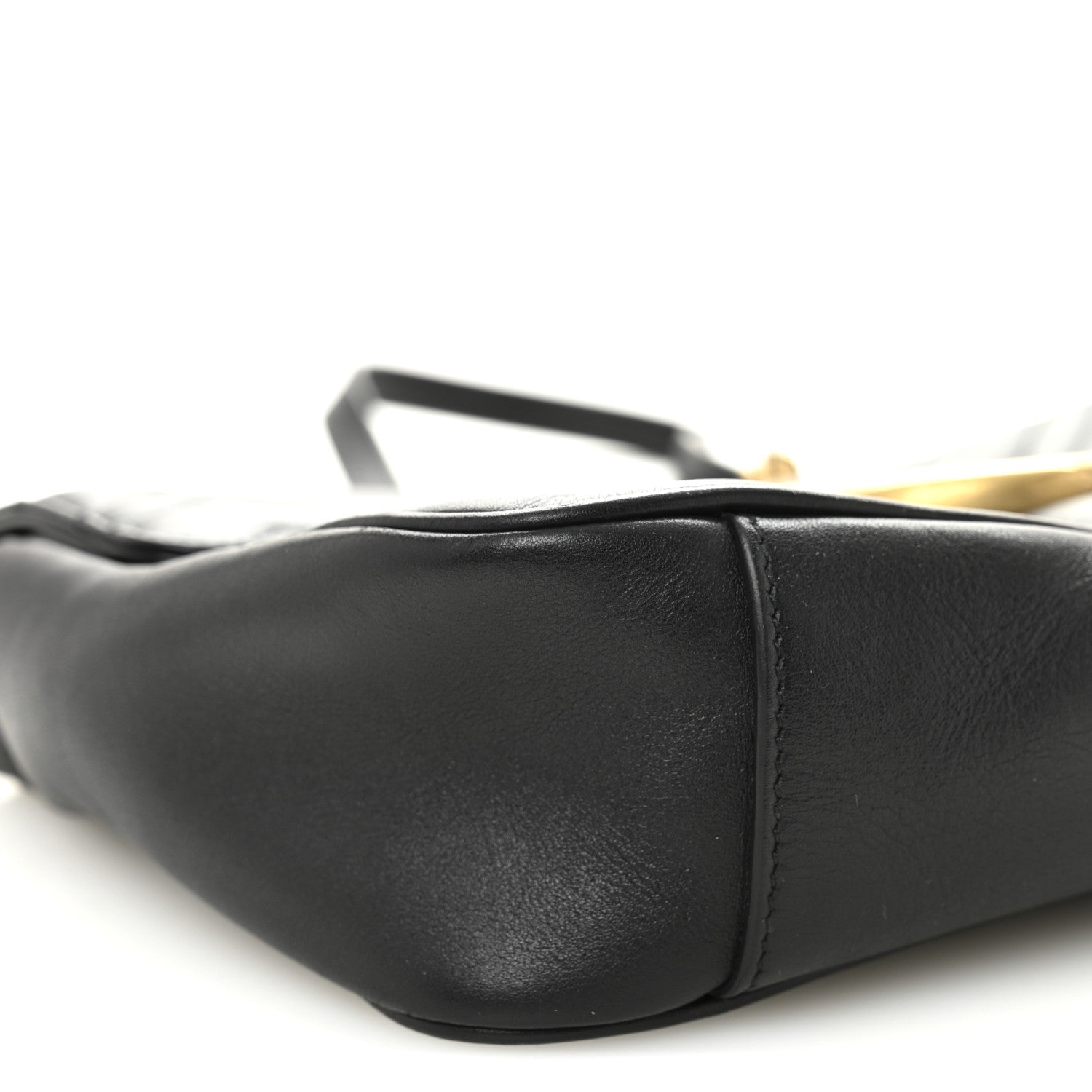 Gucci Calfskin Matelasse Medium GG Marmont Shoulder Bag Black