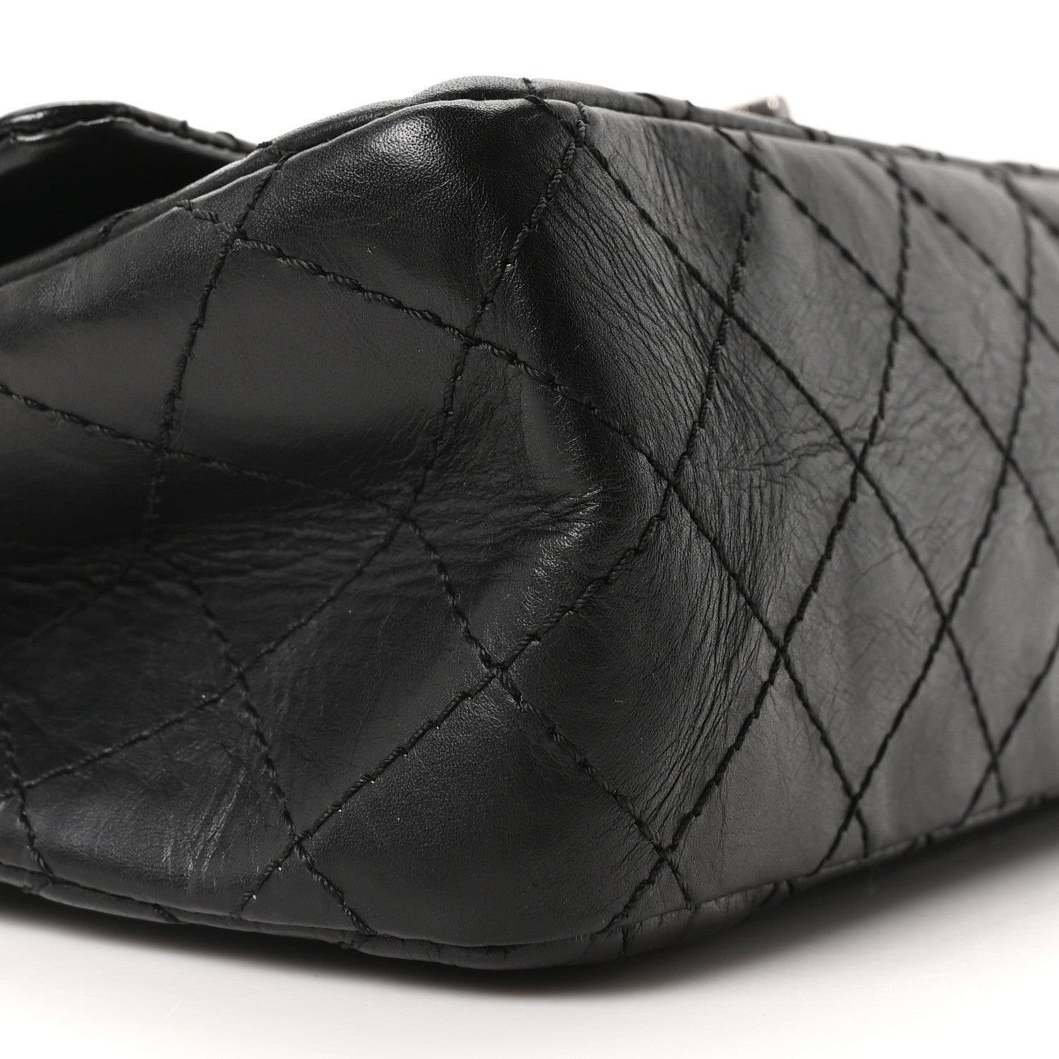 Chanel Aged Calfskin Quilted 2.55 Reissue 225 Flap Black