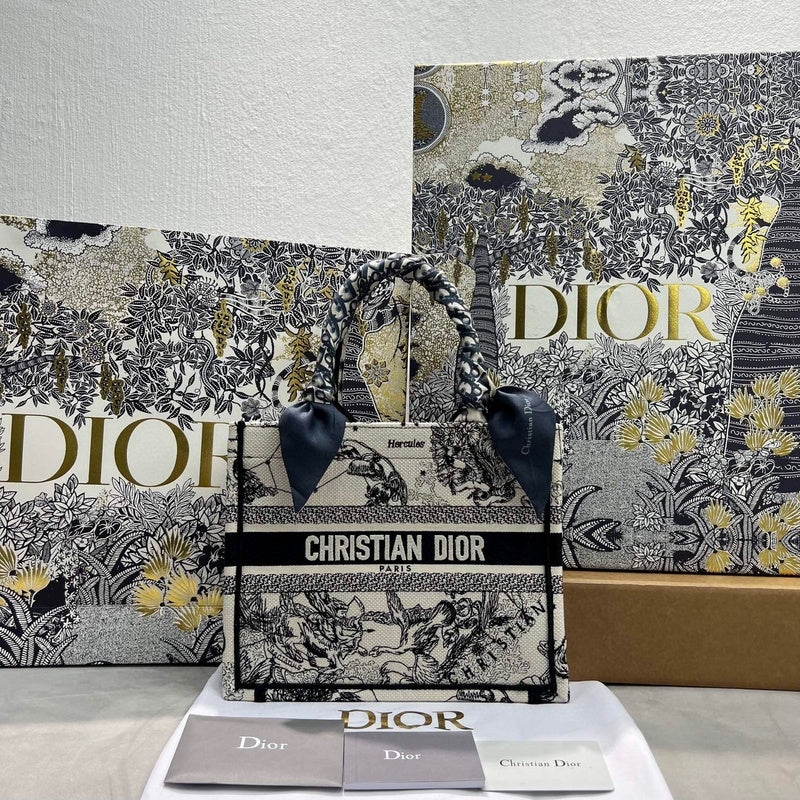 Dior Bags - 3024