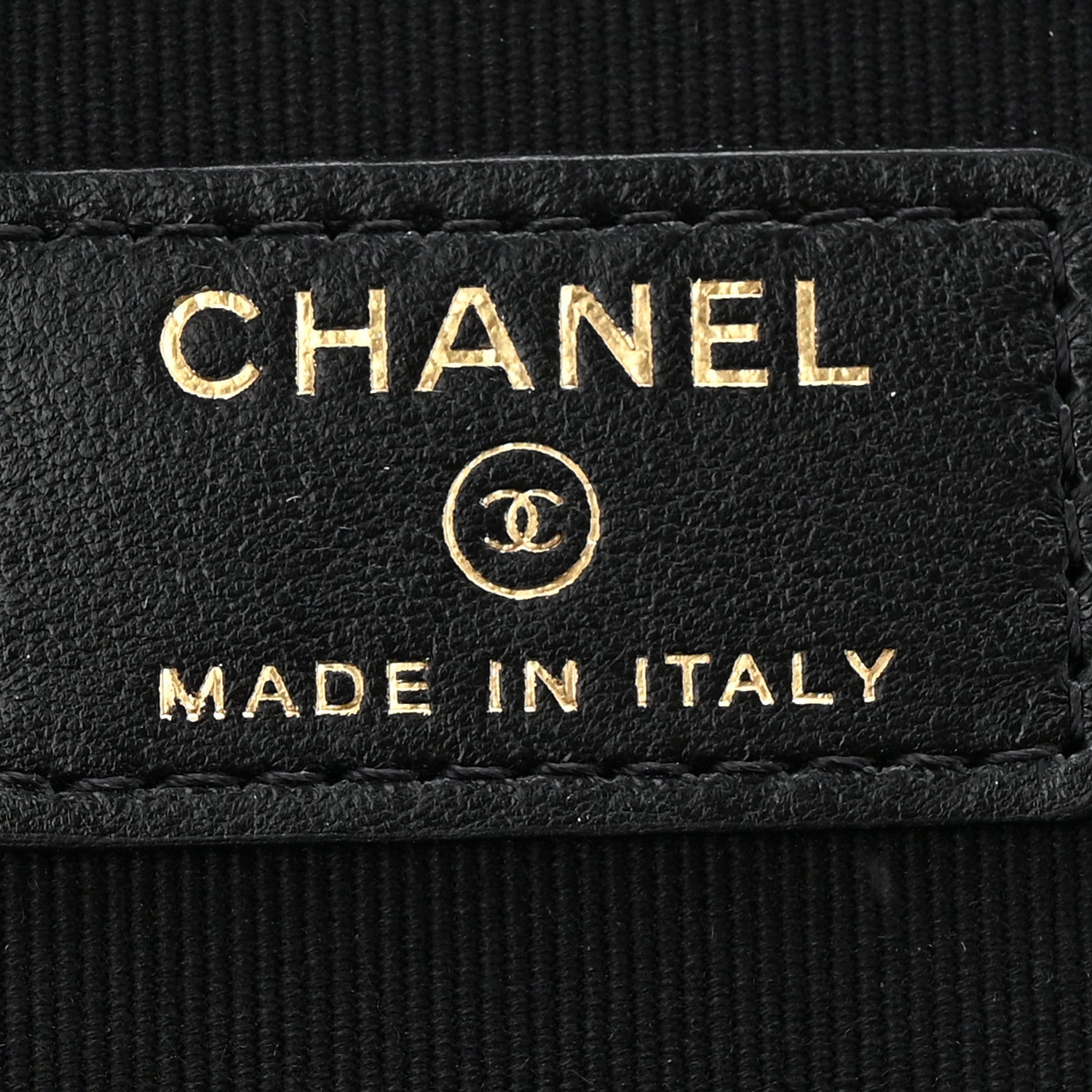 Chanel Lambskin Quilted Small Top Handle Vanity Case With Chain Black