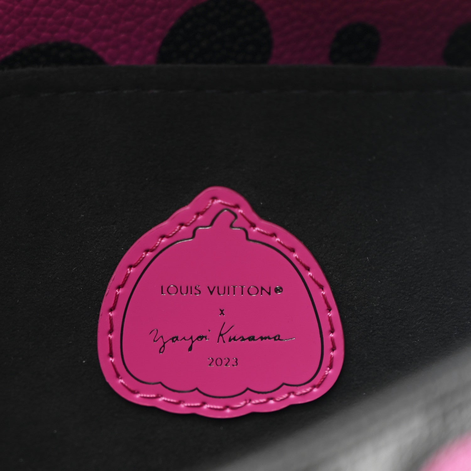Louis Vuitton LV x YK Empreinte Monogram Giant Pochette Metis Black Fuchsia