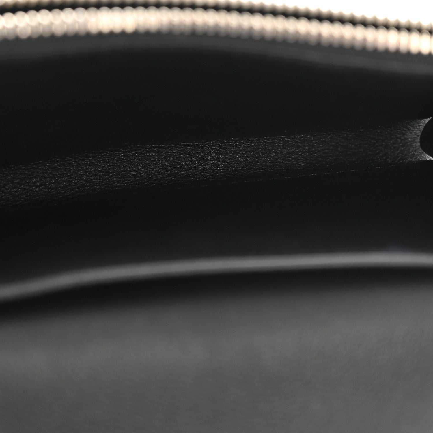 Louis Vuitton Mahina Anae Coin Purse Black