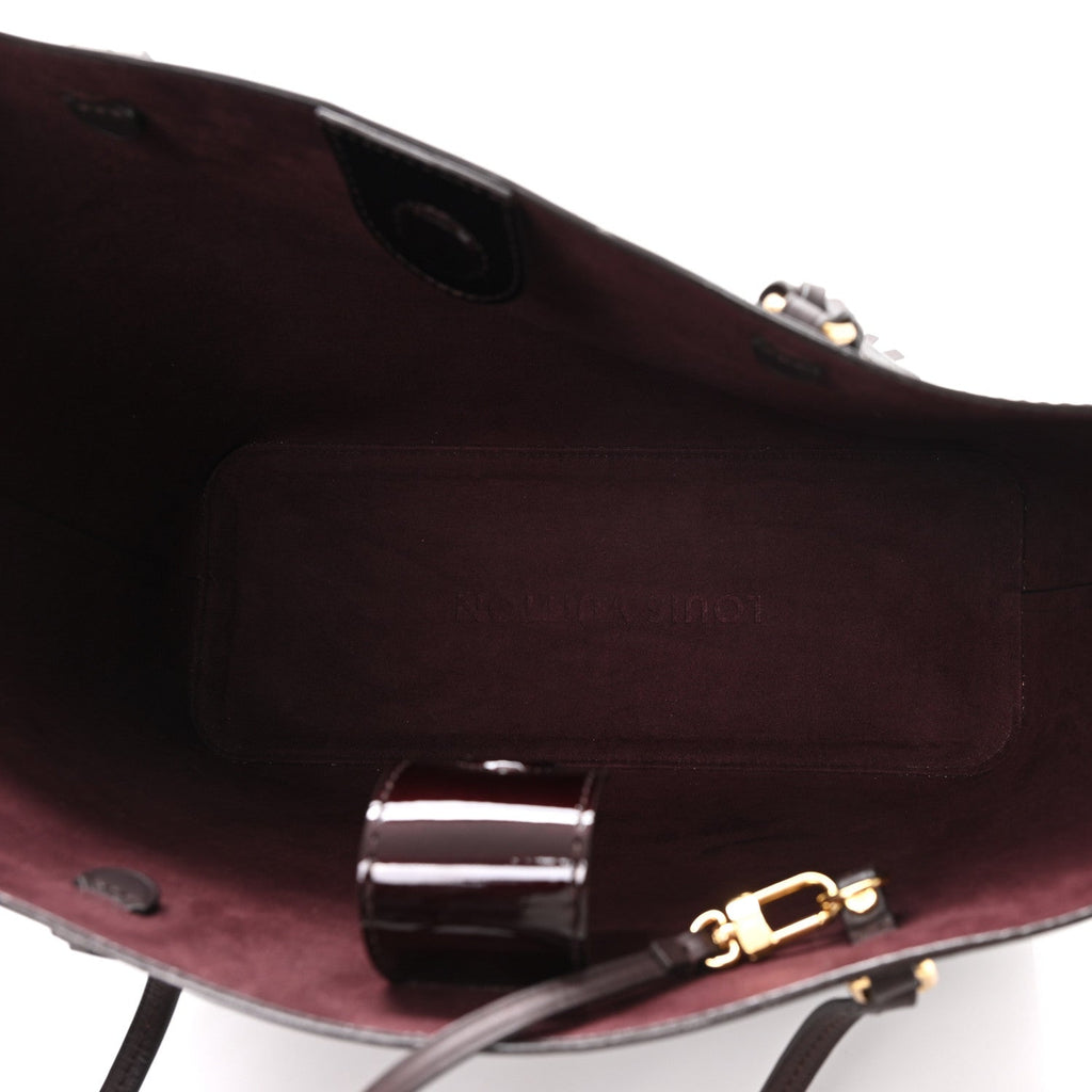 Louis Vuitton Vernis Long Beach MM Amarante