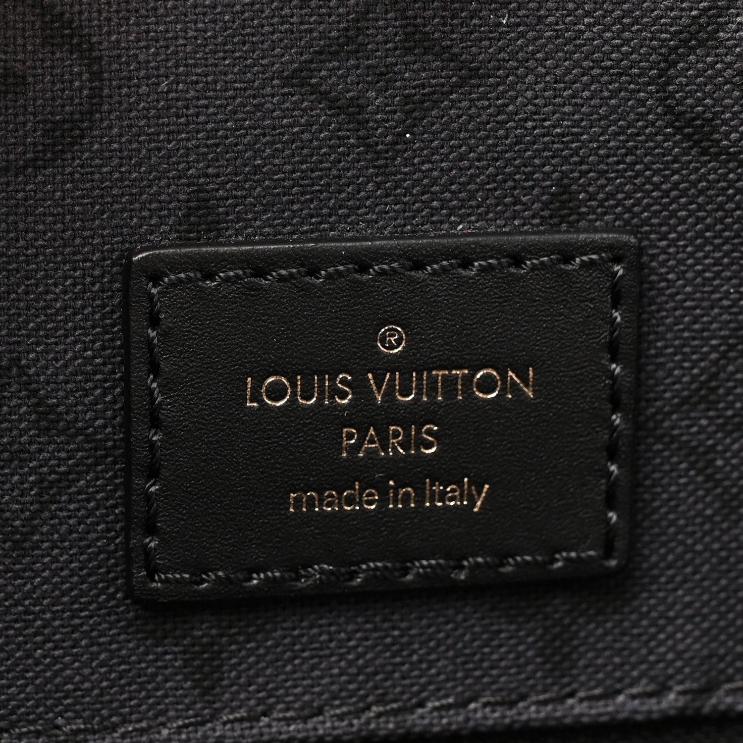 Louis Vuitton Monogram Giant Crafty Onthego GM Creme Rouge Black
