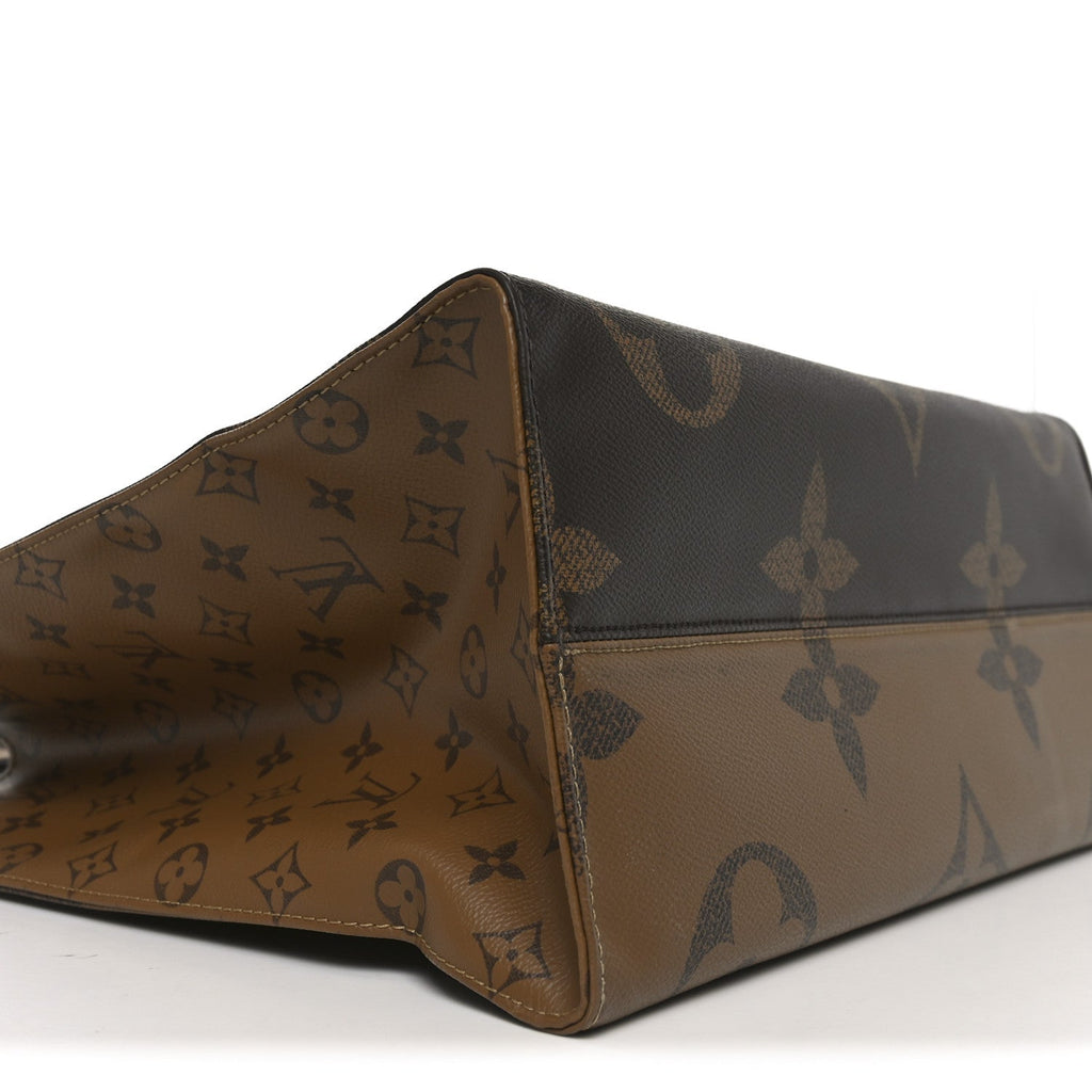Louis Vuitton Reverse Monogram Giant Onthego GM