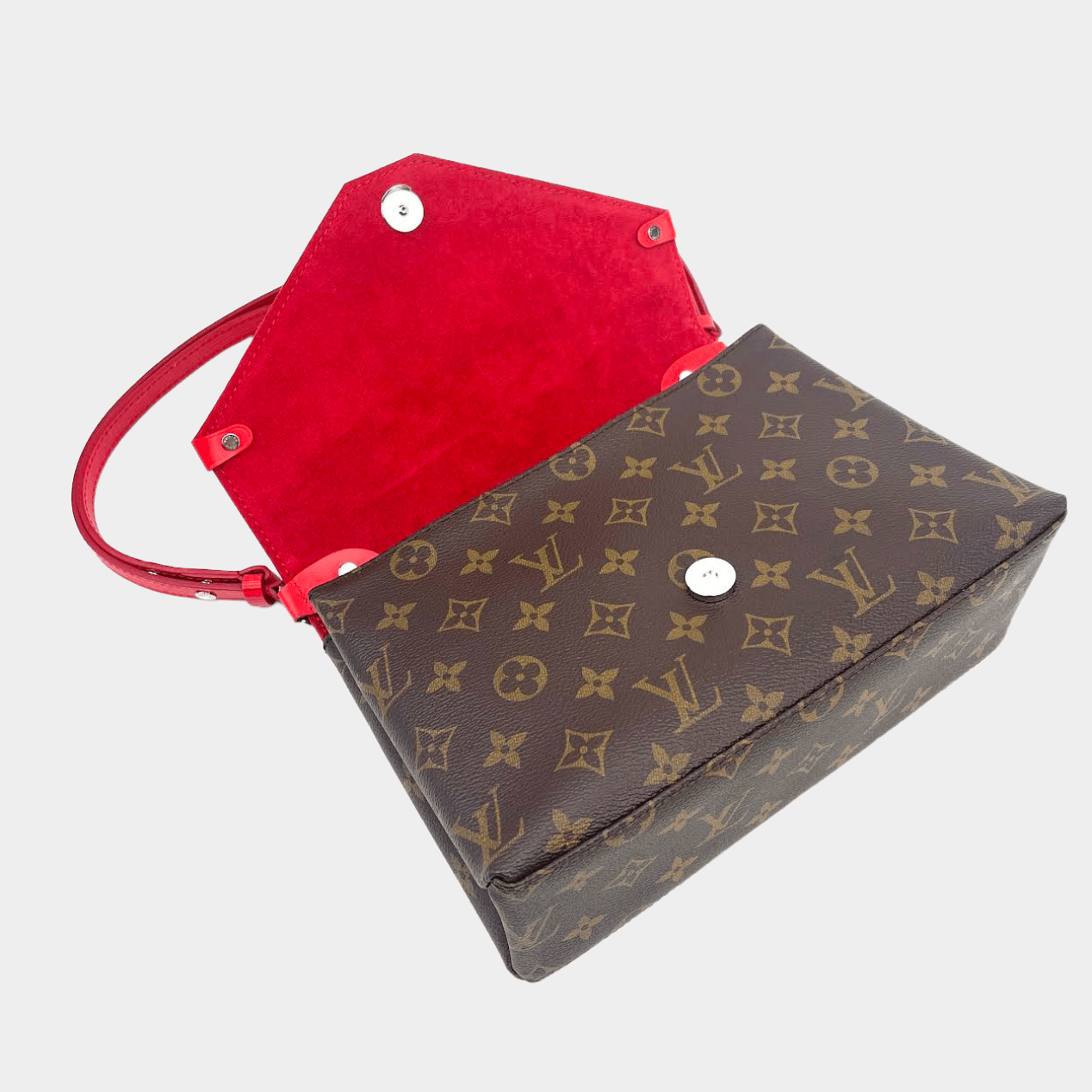LOUIS VUITTON Epi Monogram Saint Michel
