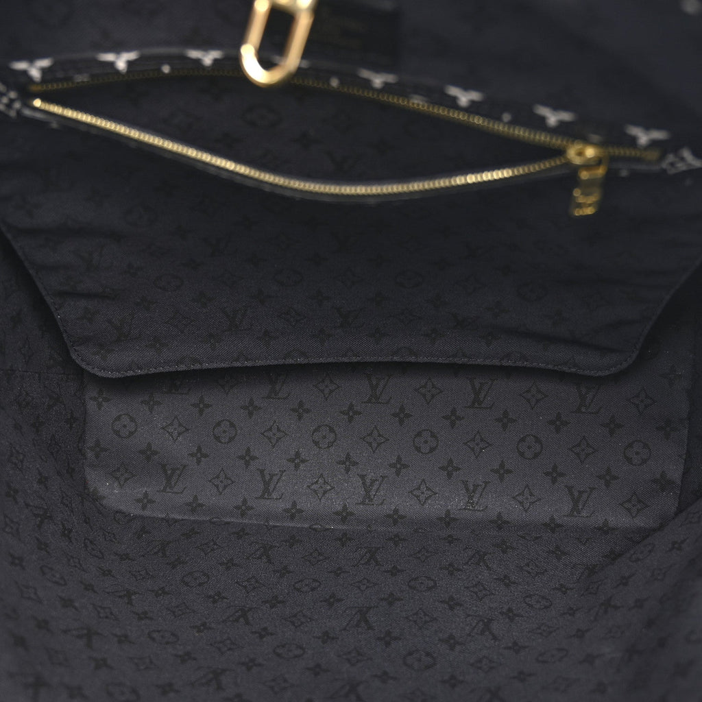 Louis Vuitton Monogram Giant Crafty Neverfull MM Creme Rouge Black