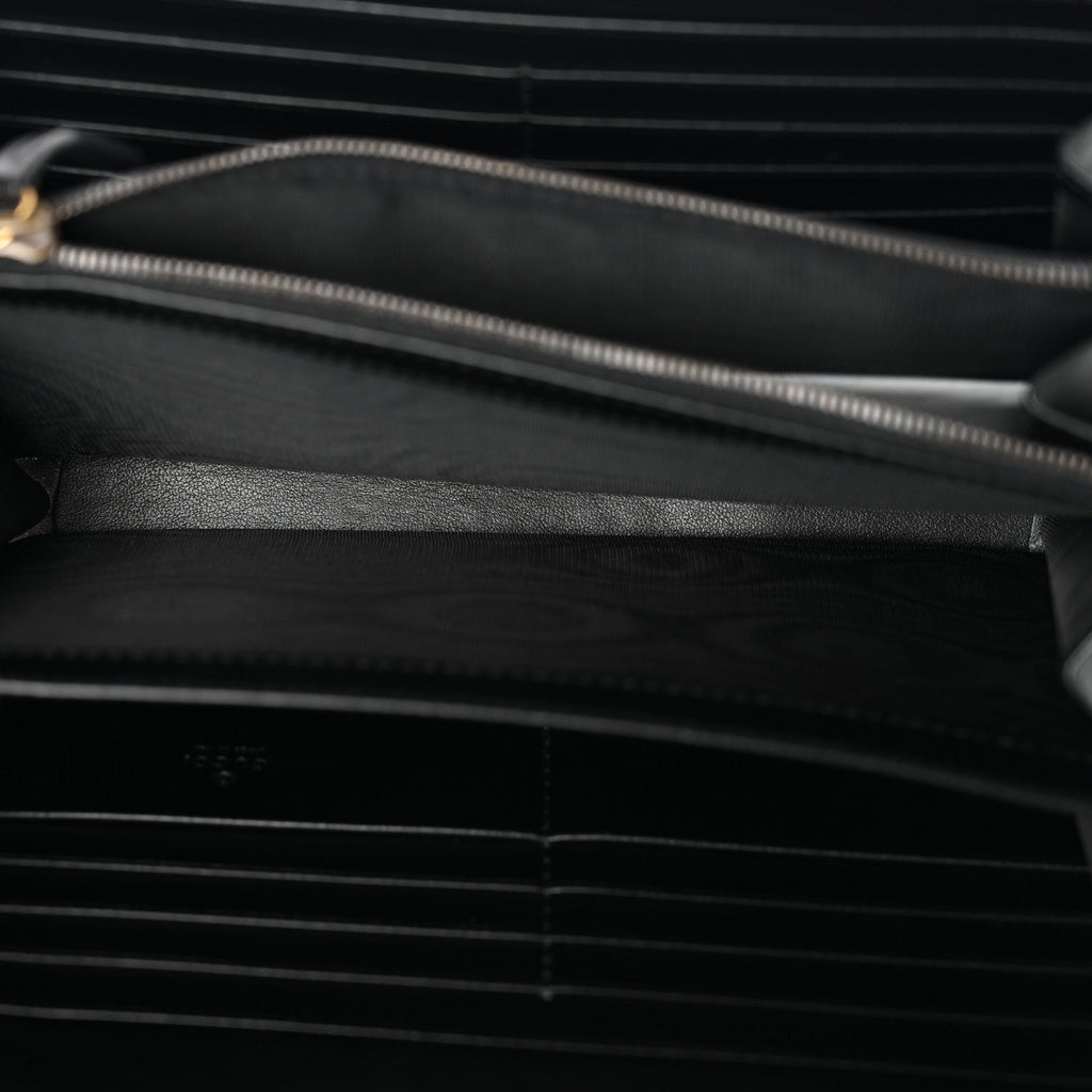 Gucci Calfskin Matelasse GG Marmont Chain Wallet Black