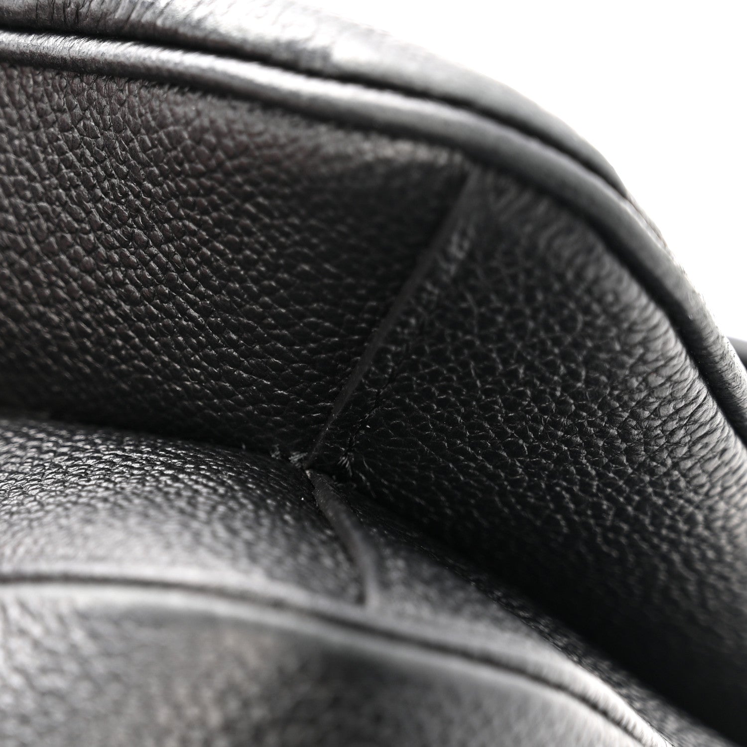 Louis Vuitton Empreinte Pochette Metis Black