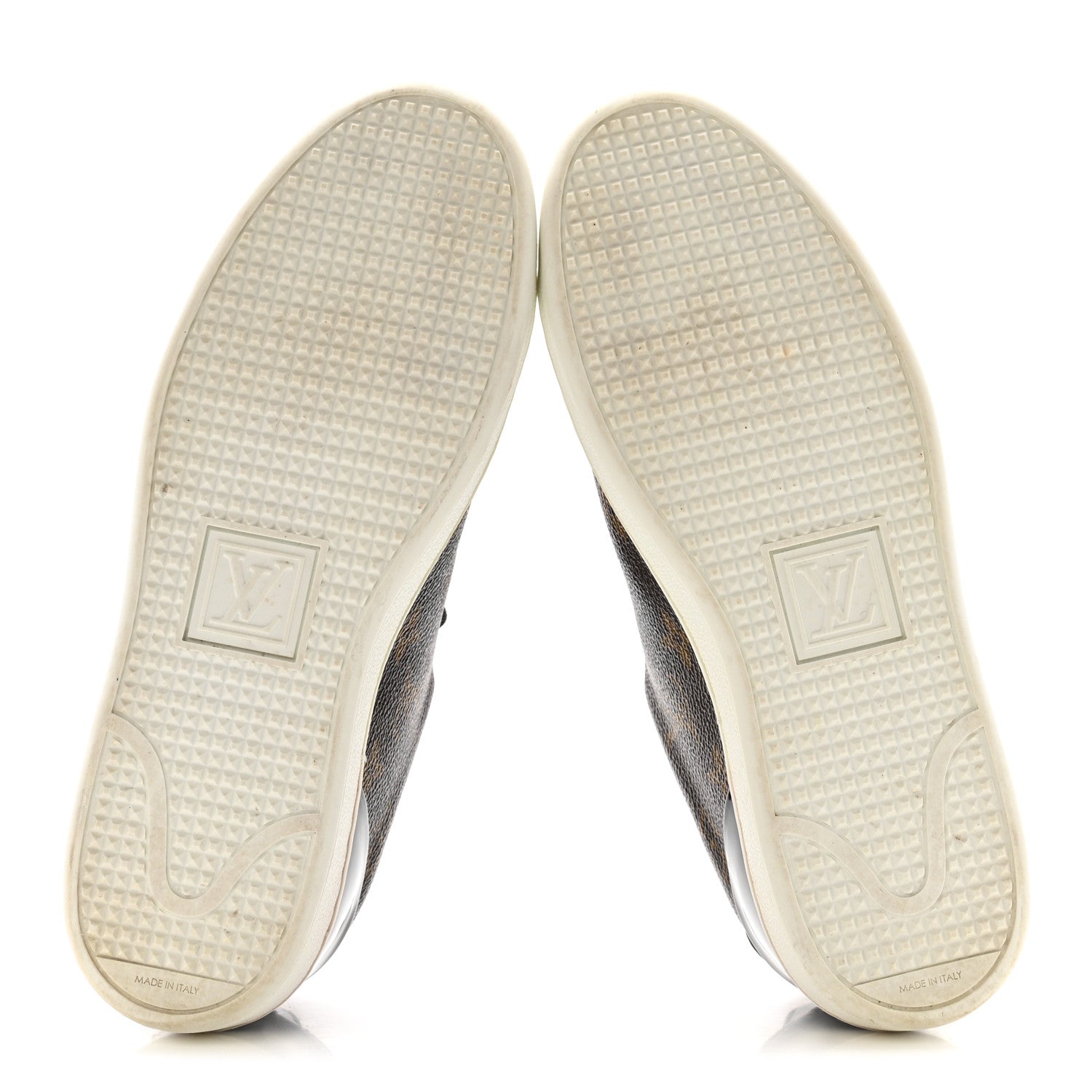 Louis Vuitton Patent Monogram Frontrow Sneakers 39
