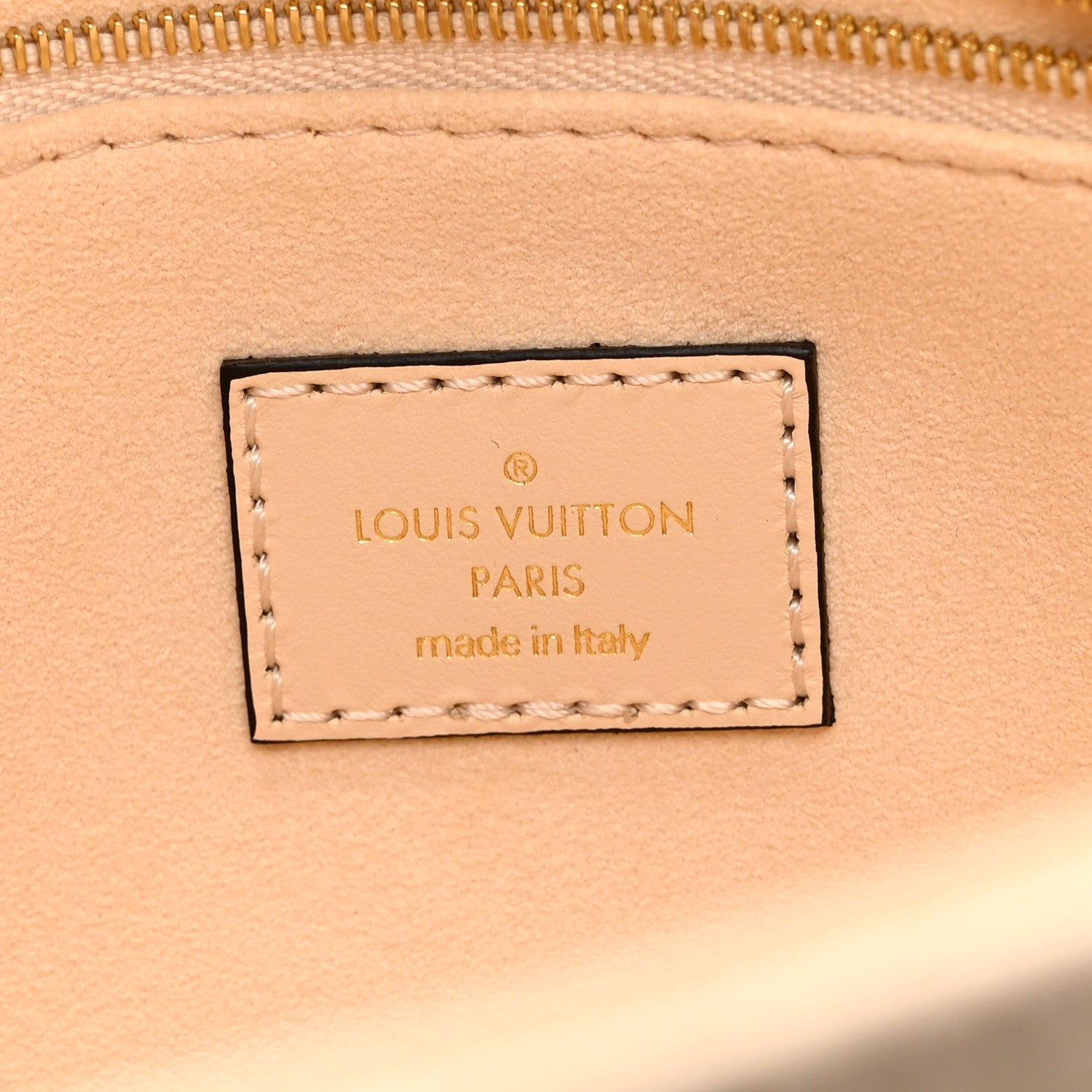 Louis Vuitton Empreinte Monogram Giant Onthego PM Cream Beige