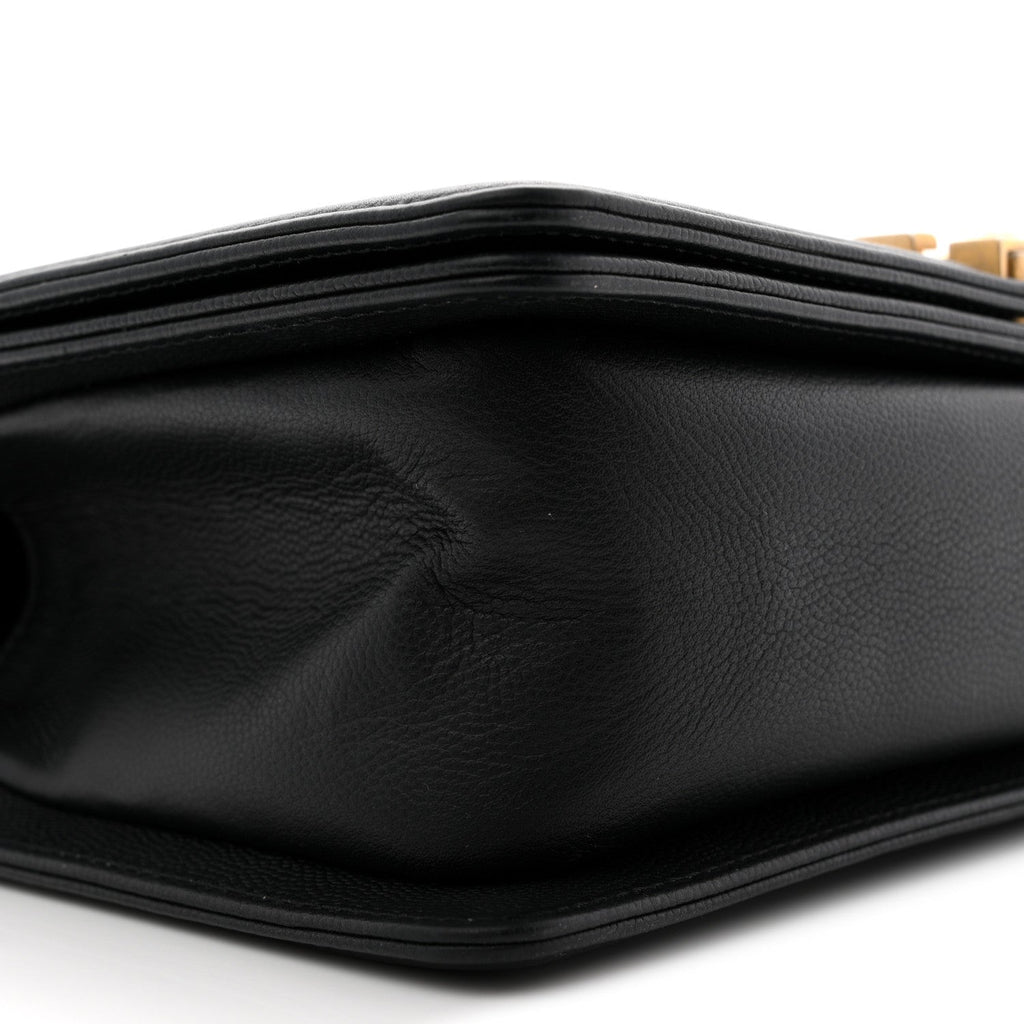 Chanel Caviar Quilted Medium Boy Flap Black