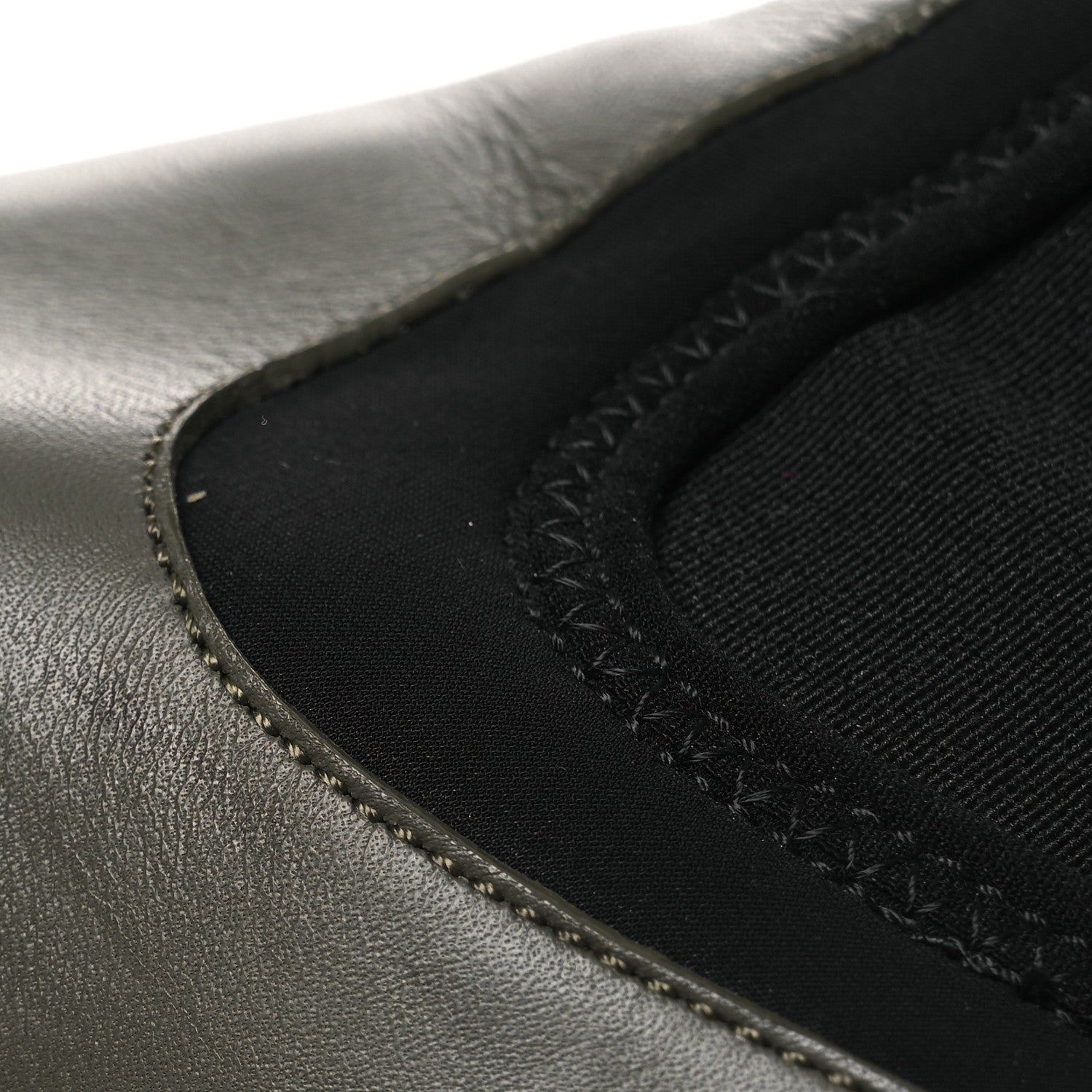 Louis Vuitton Calfskin Beaubourg Ankle Boots 39 Black Green