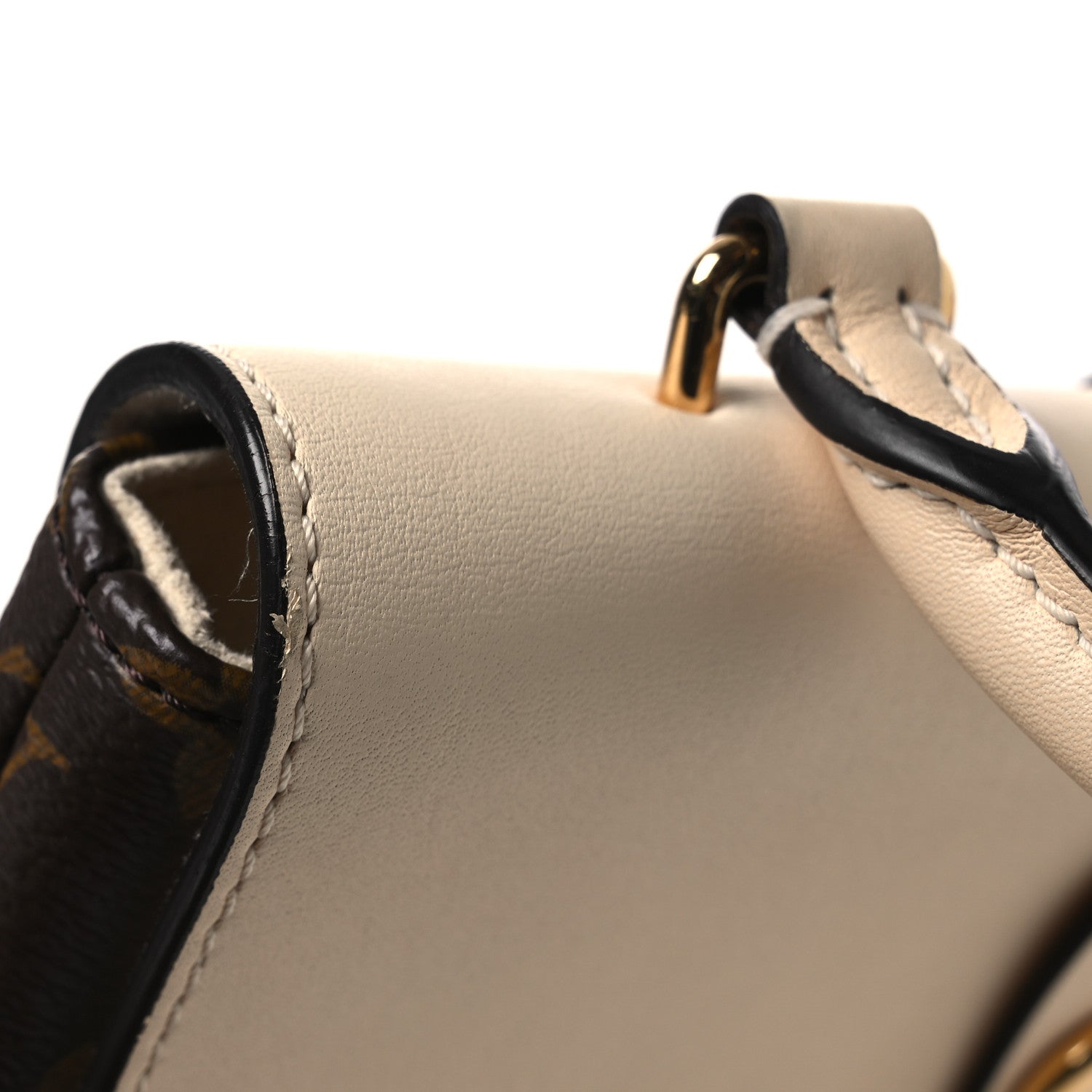 Louis Vuitton Monogram Locky BB Creme