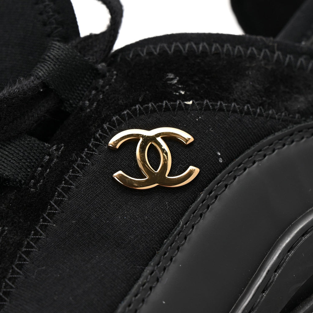 Chanel Velvet Calfskin Mixed Fibers CC Sneakers 36 Black