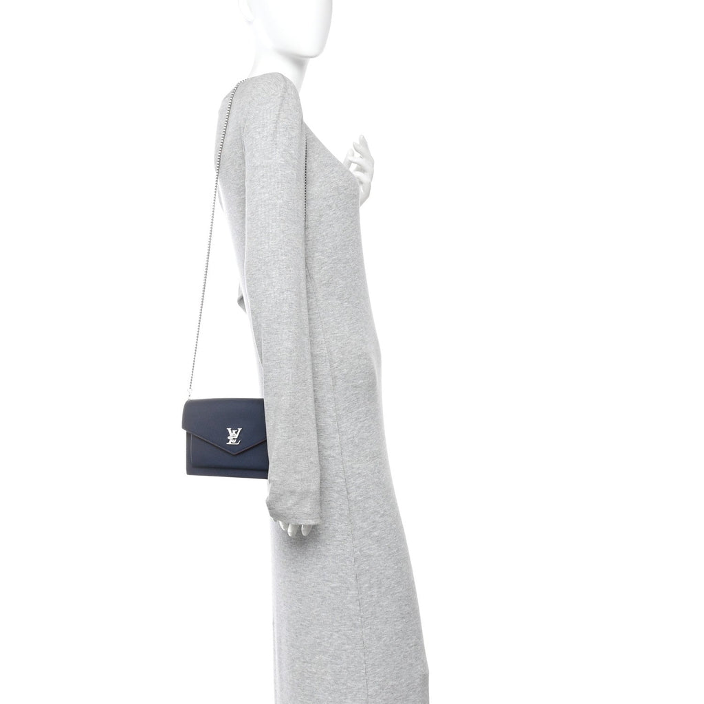 Louis Vuitton Soft Calfskin My Lockme Chain Pochette Marine Rouge