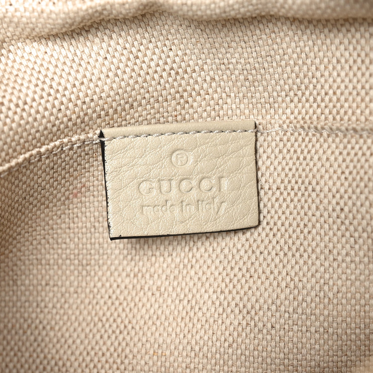 Gucci Pebbled Calfskin Small Soho Disco Bag Off White