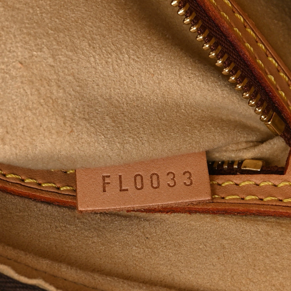 Louis Vuitton Monogram Looping MM