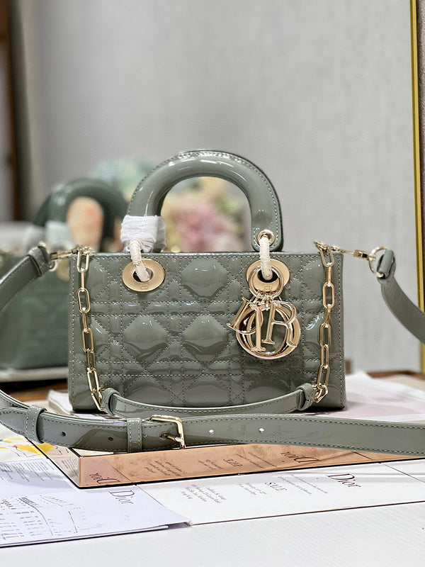 Dior Bags - 1922