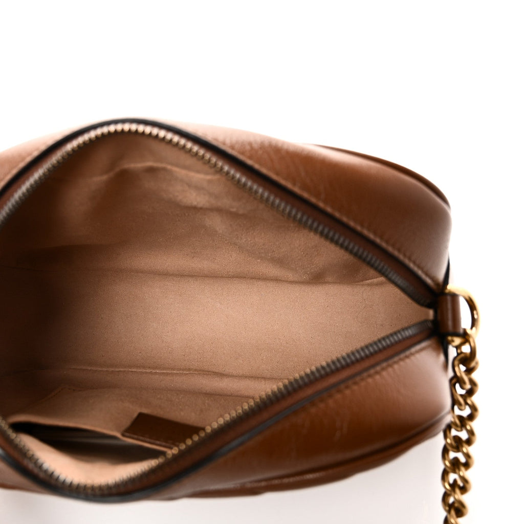 Gucci Glazed Calfskin Matelasse Diagonal Small GG Marmont Chain Shoulder Bag Cuir