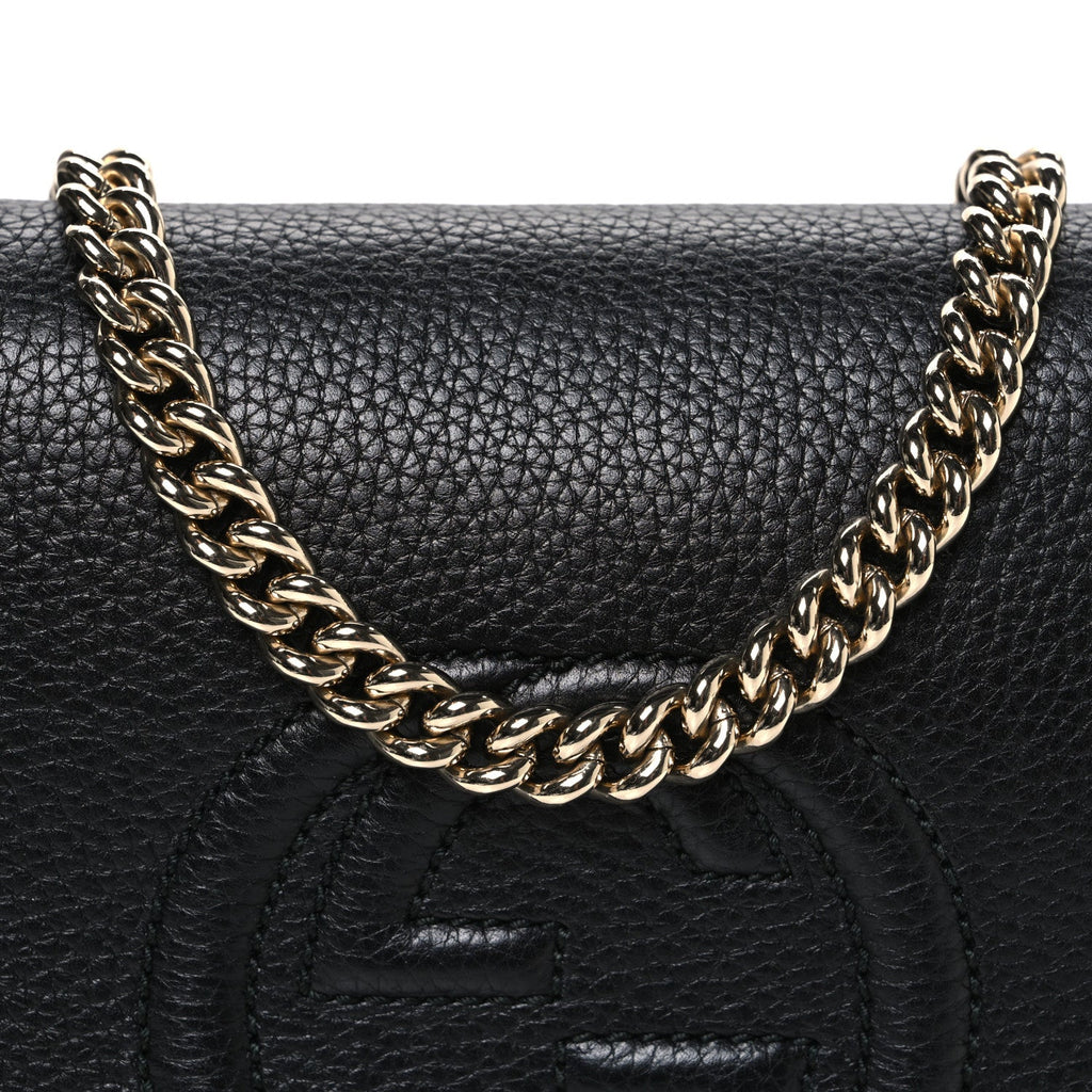 Gucci Pebbled Calfskin Medium Soho Flap Crossbody Black