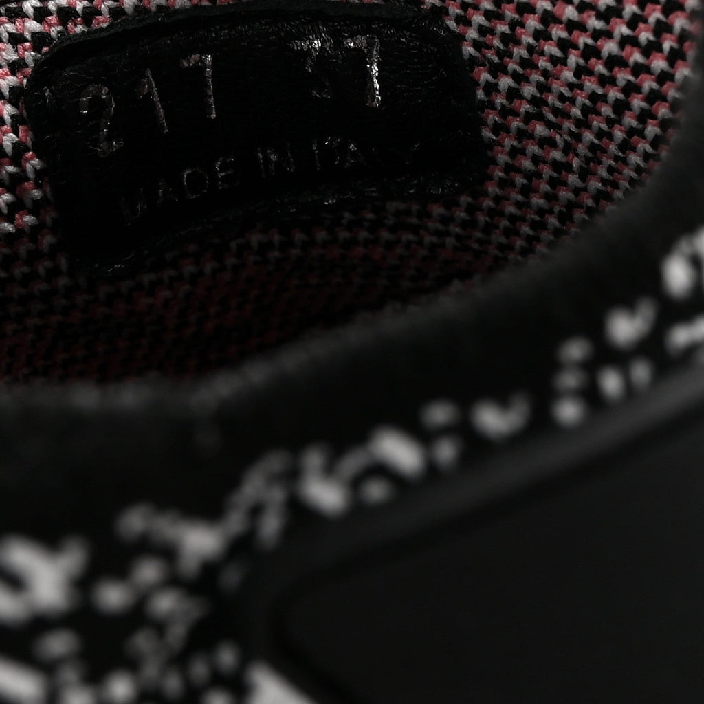 Prada Rubber Knit Printed Fabric Cloudbust Air Sneakers 37 White Pink Black