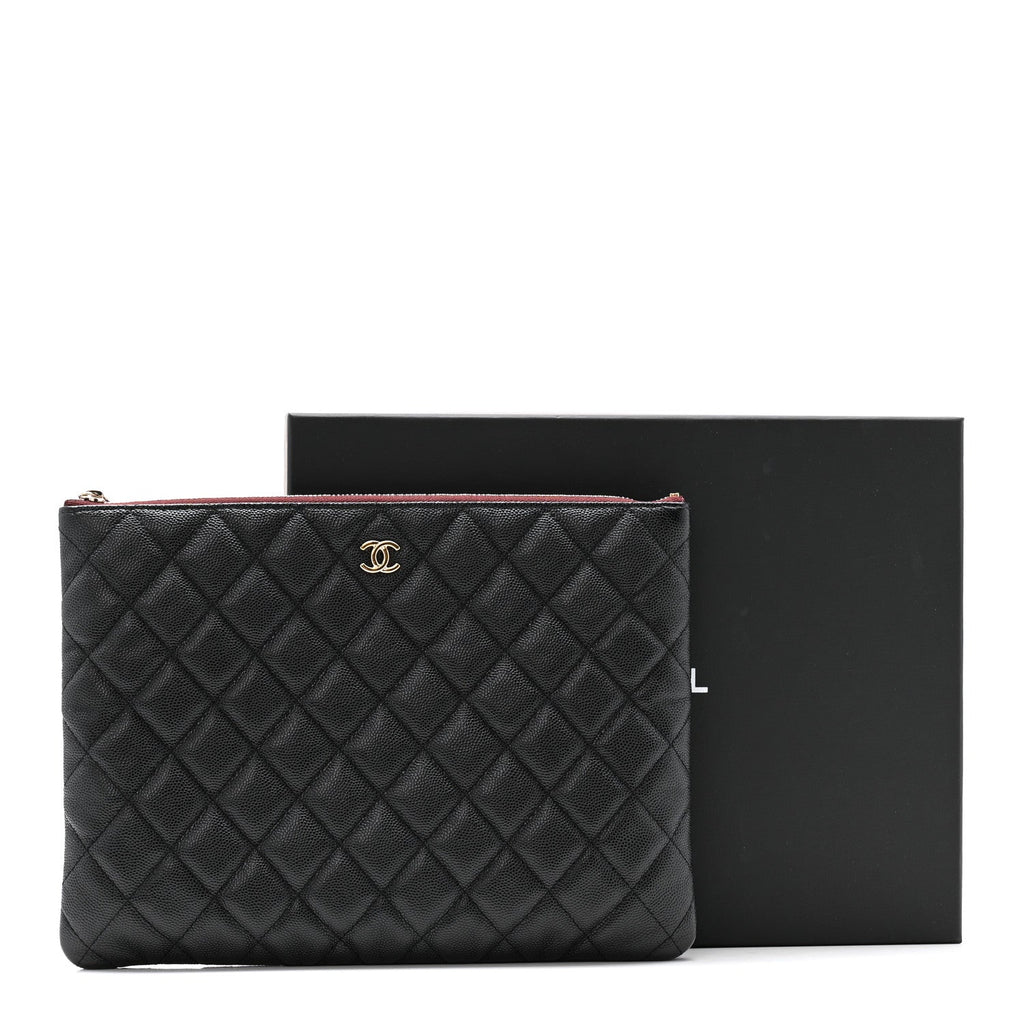 Caviar Quilted Medium Cosmetic Case Black