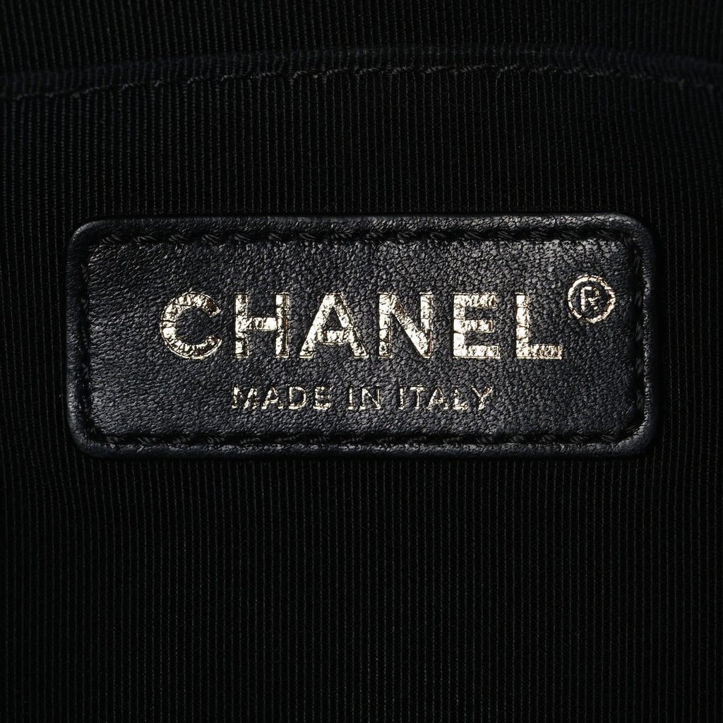 Chanel Caviar Quilted Medium Boy Flap Black