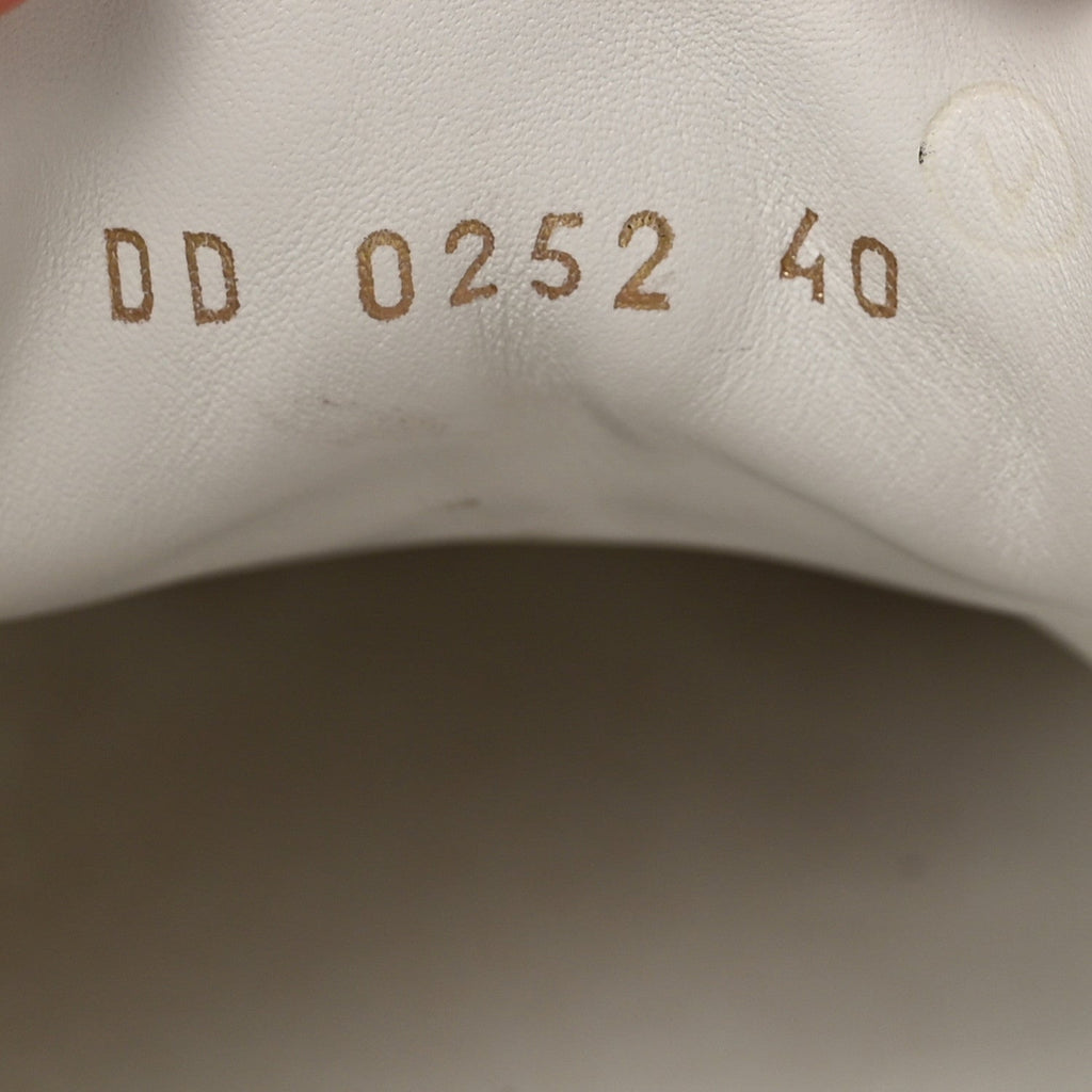 Louis Vuitton Lambskin Embossed Monogram Time Out Sneakers 40 White