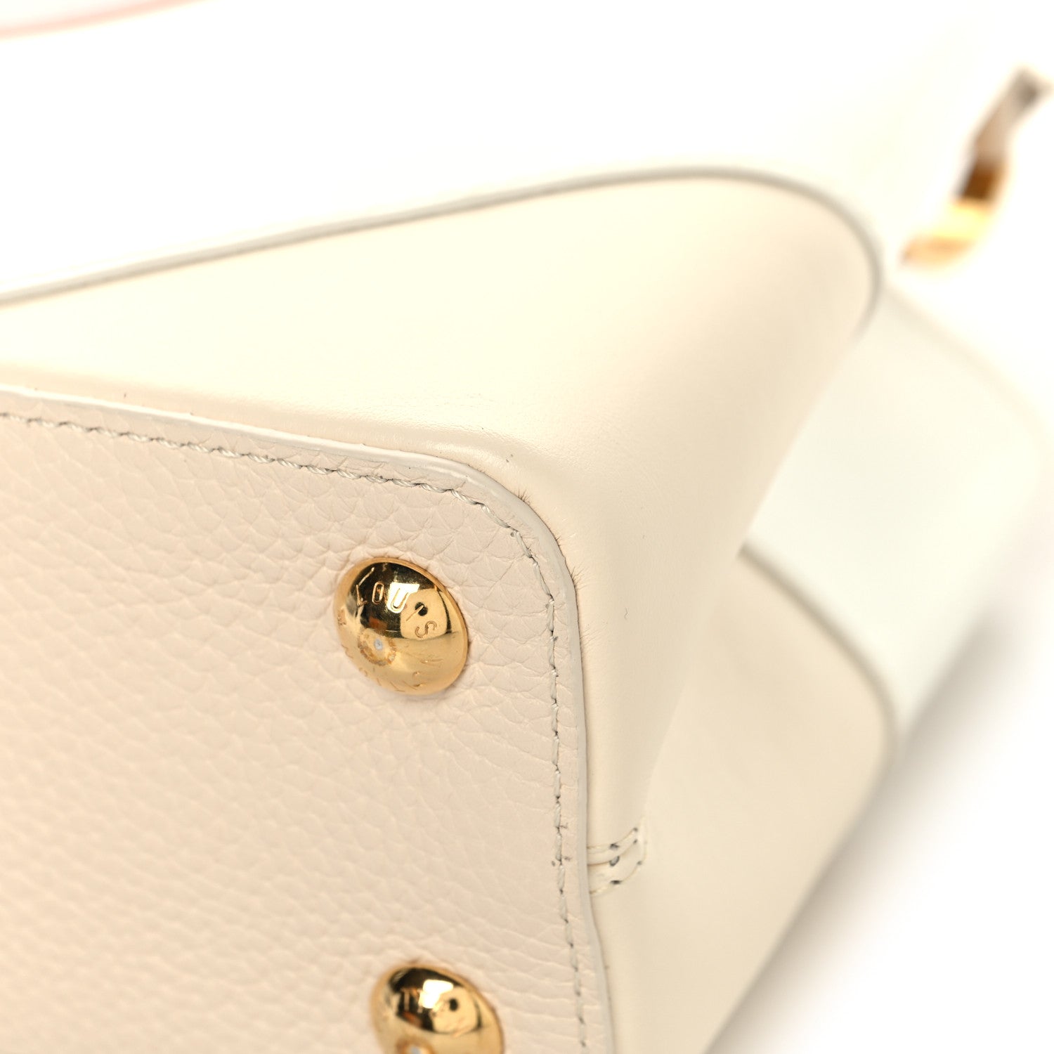Louis Vuitton Taurillon Gelato Capucines BB Tonal Vanilla Beige