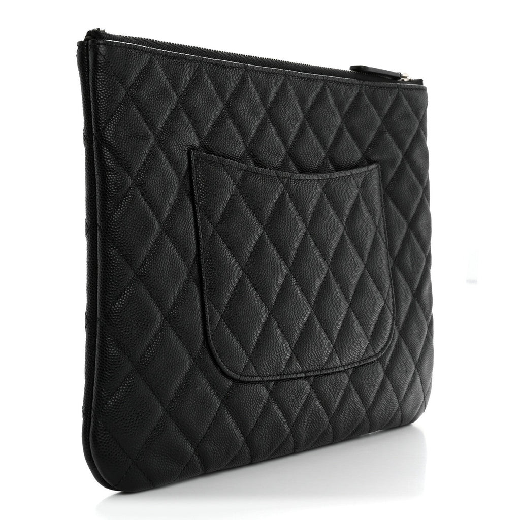 Caviar Quilted Medium Chanel 19 Cosmetic Case Black