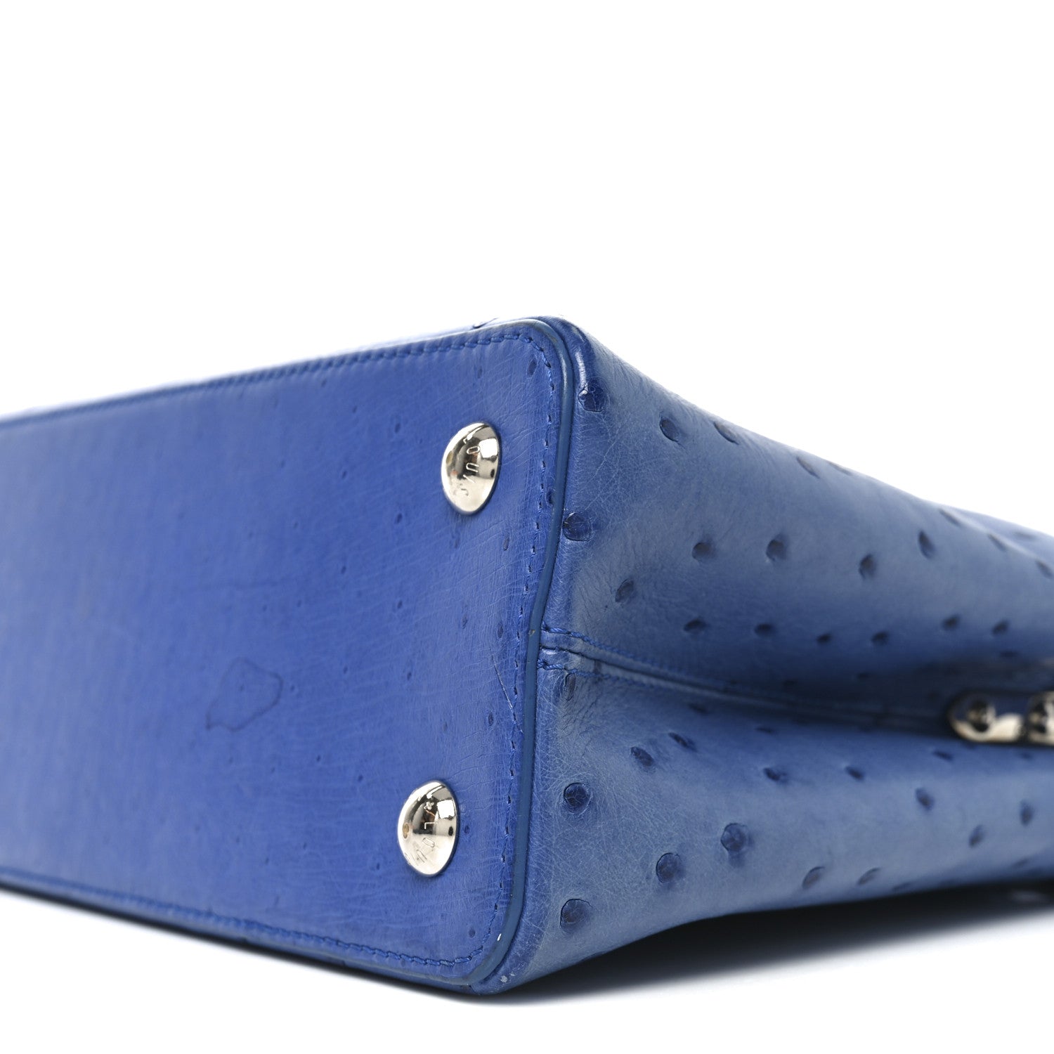 Louis Vuitton Ostrich Capucines MM Saphir