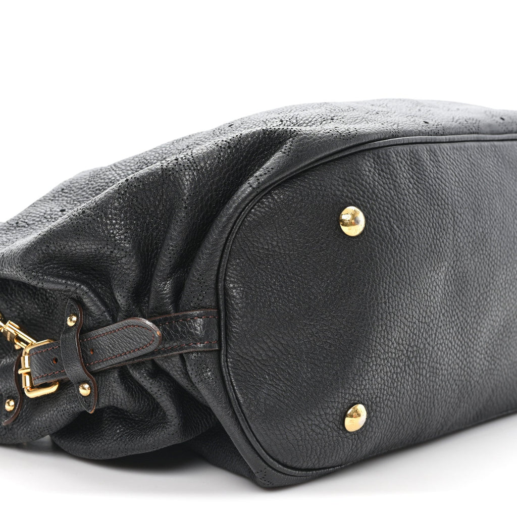 Louis Vuitton Mahina XL Black