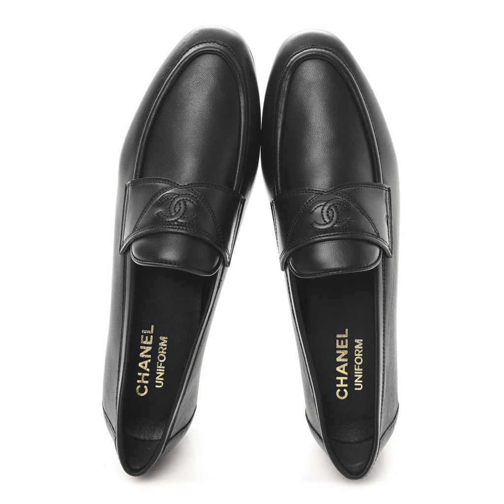 Calfskin Womens Stitched CC Loafers 38 Black