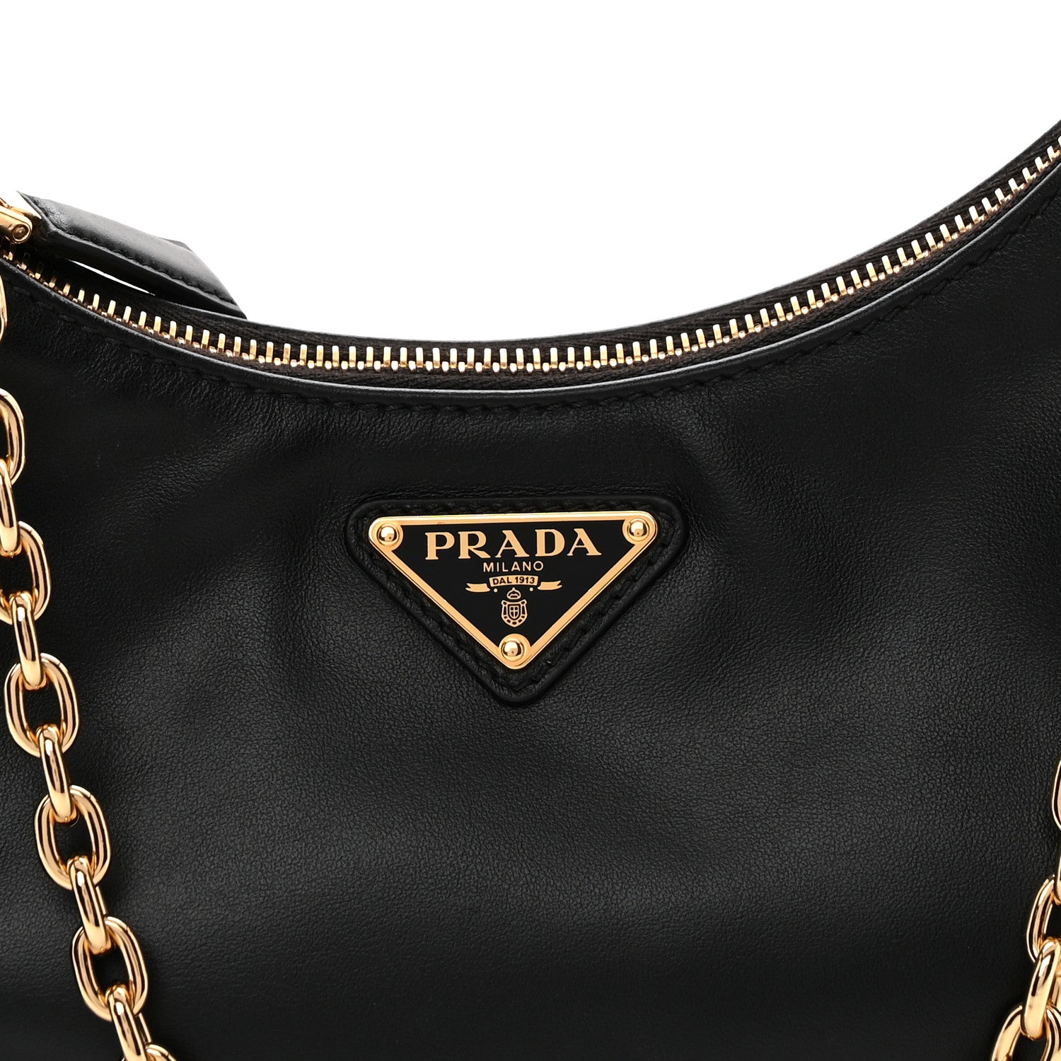 Prada Vitello Re-Edition 2005 Shoulder Bag Black