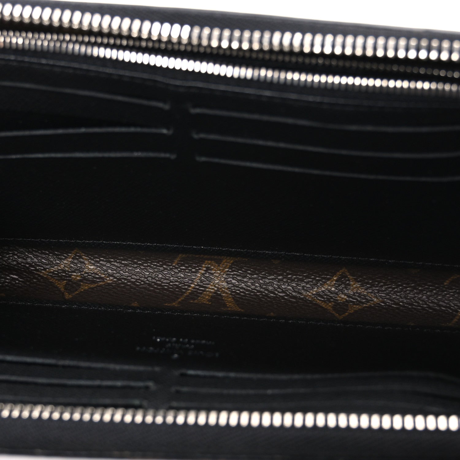Louis Vuitton Monogram Dragonne Zippy Wallet