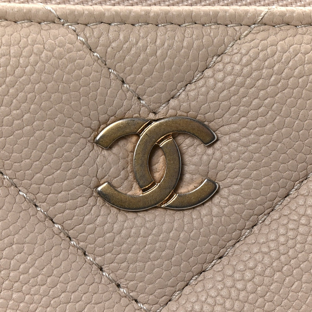 Caviar Chevron Quilted Medium Zip Pouch Light Beige