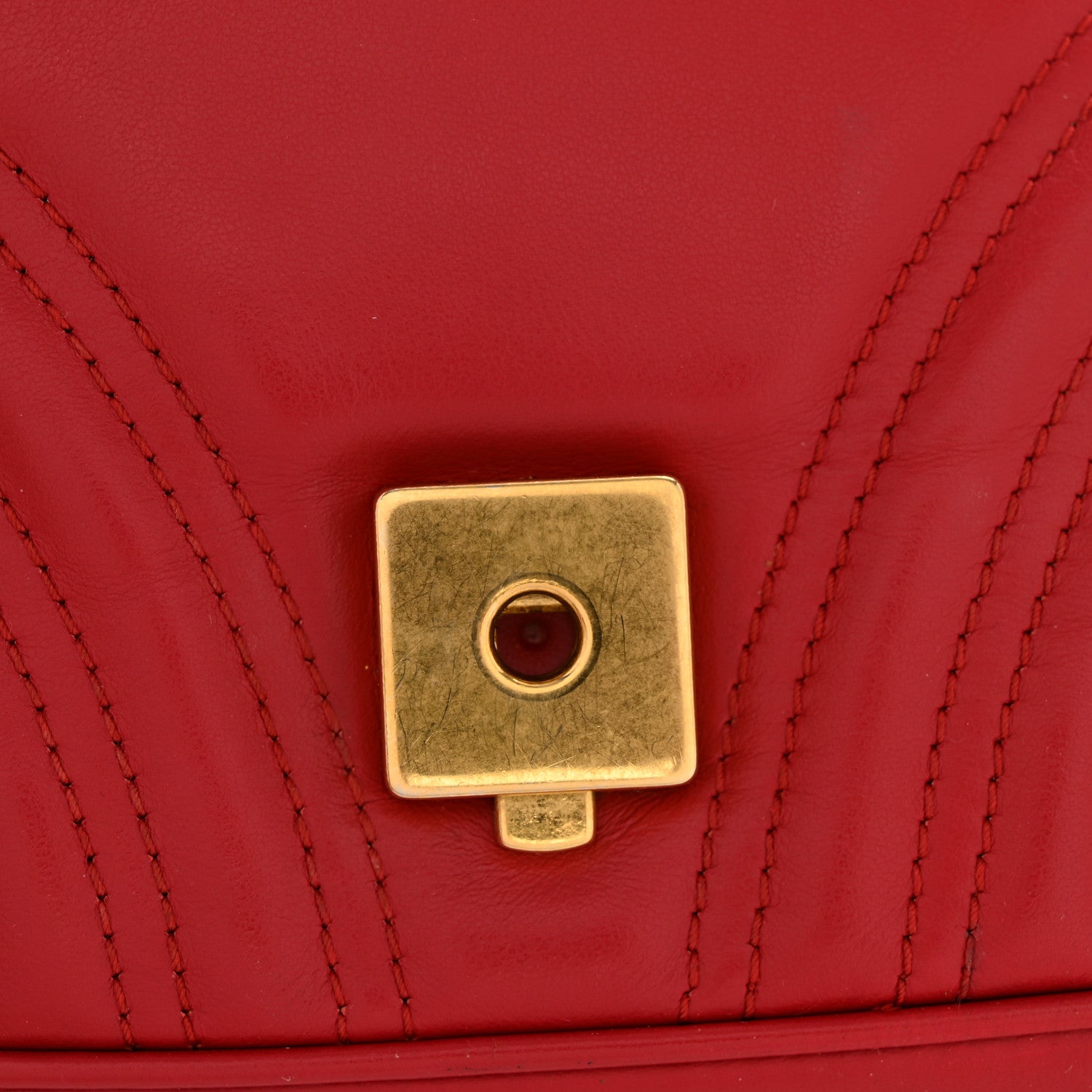 Gucci Calfskin Matelasse Small GG Marmont Shoulder Bag Hibiscus Red